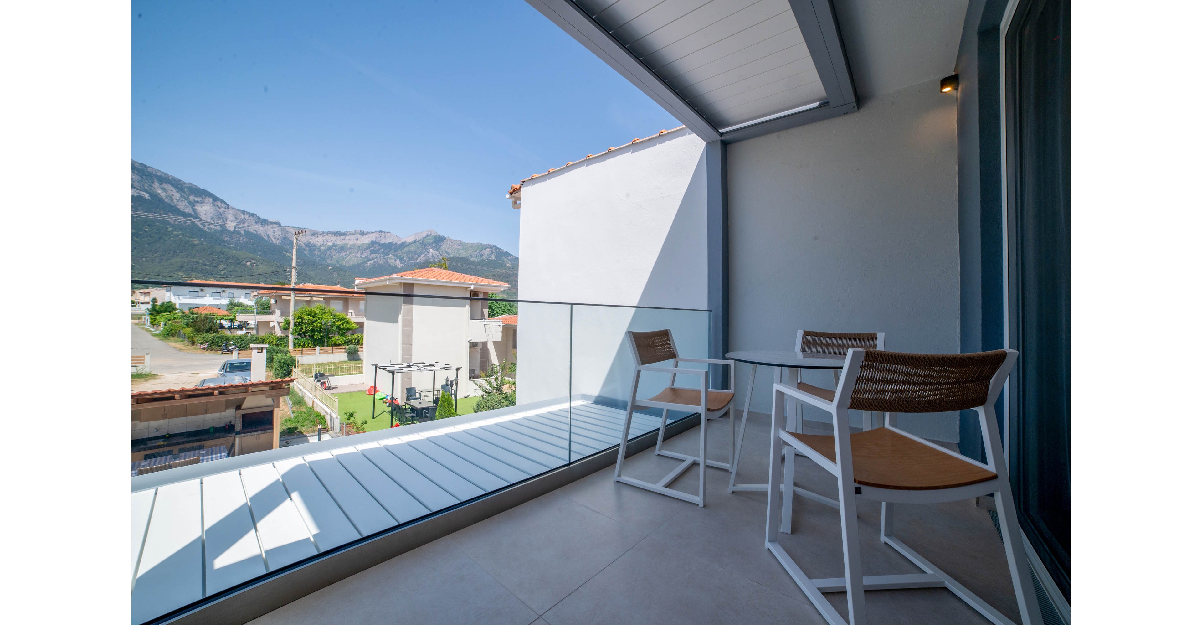 Sunrise Seaside Suites