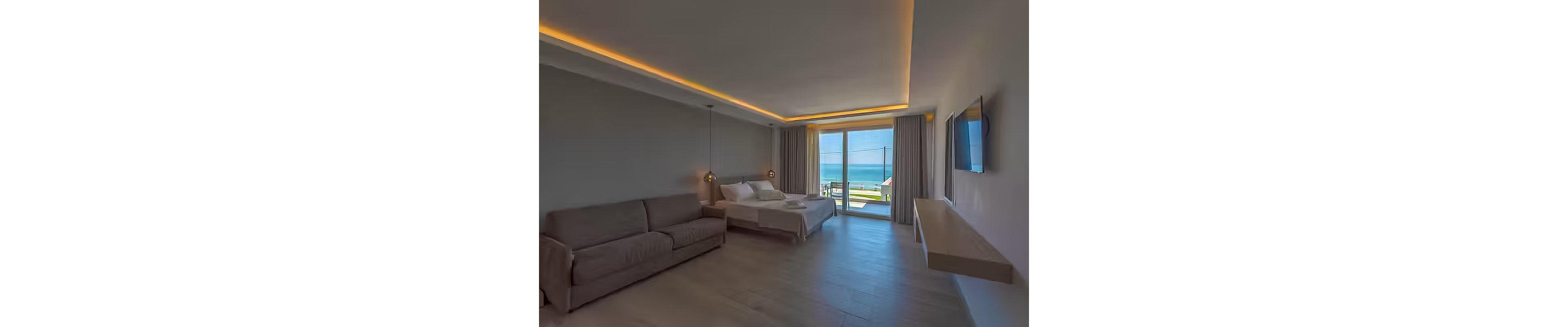 Sunrise Seaside Suites
