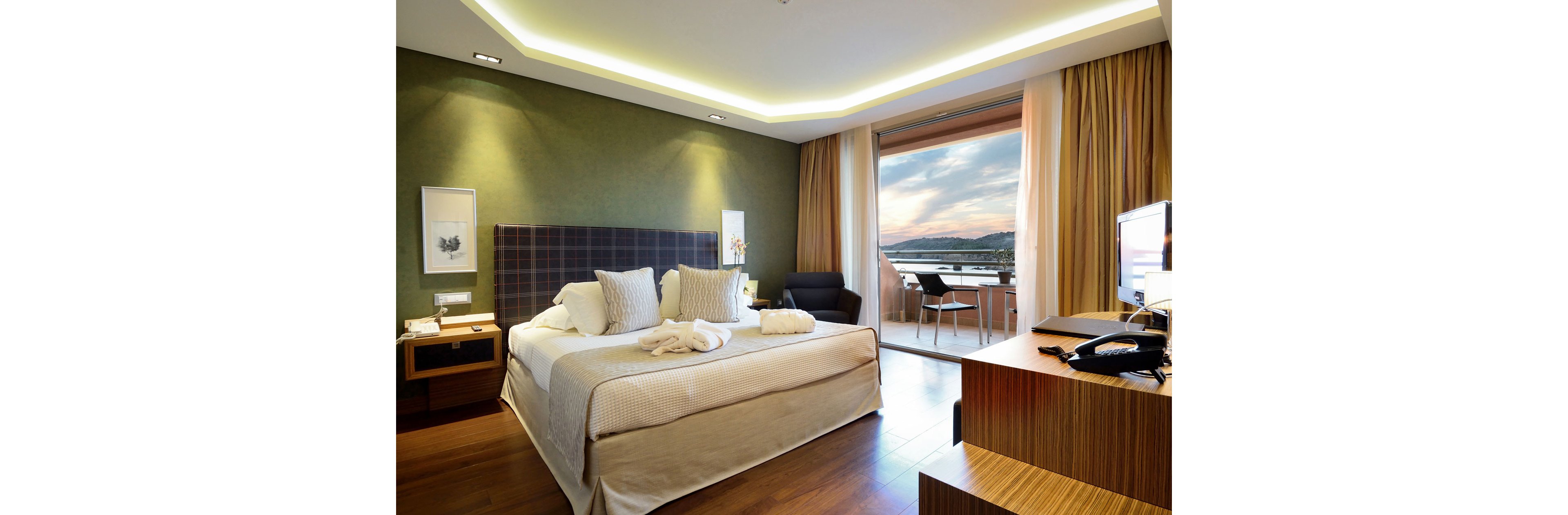 Royal Paradise Beach Resort & Spa