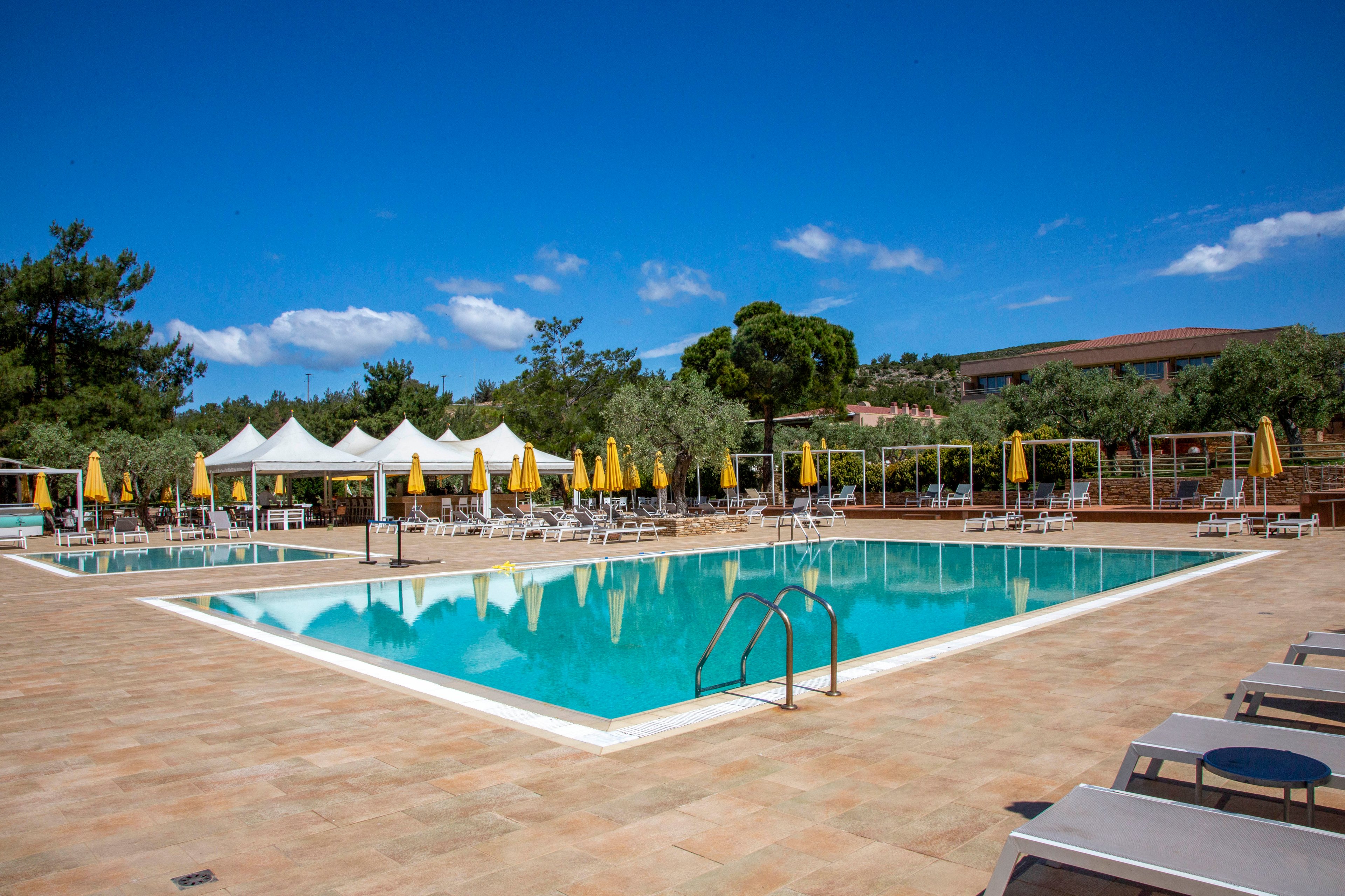 Royal Paradise Beach Resort & Spa