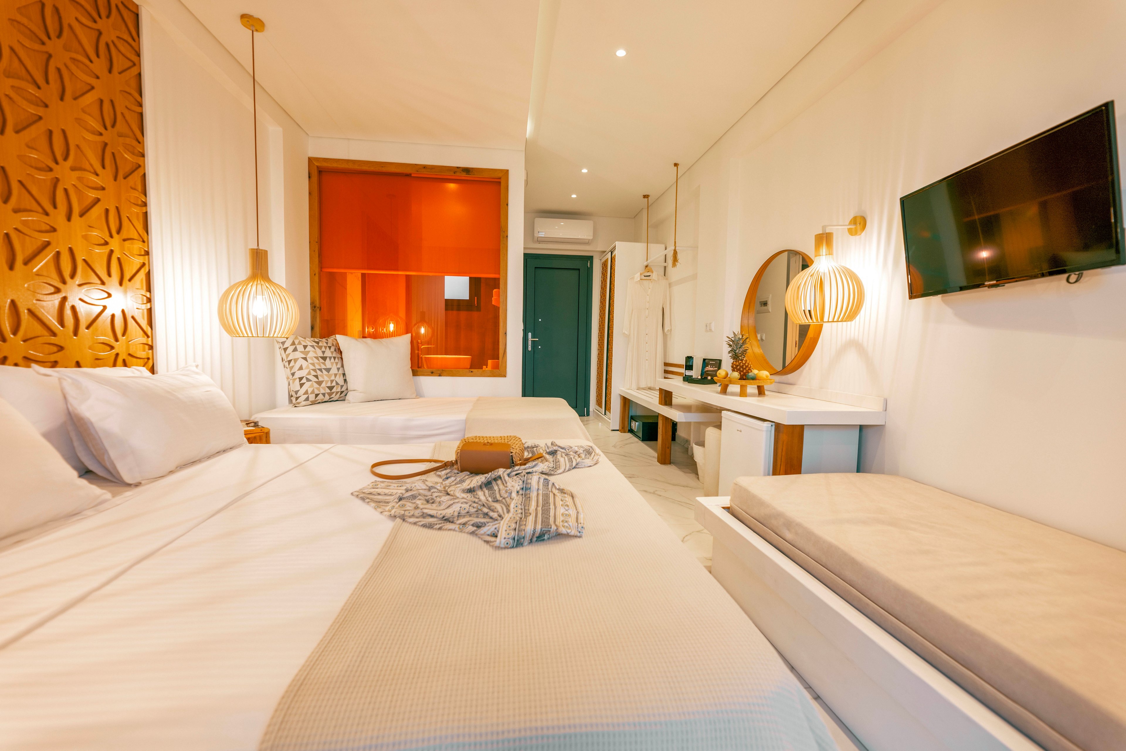 Acron Seaside Suites