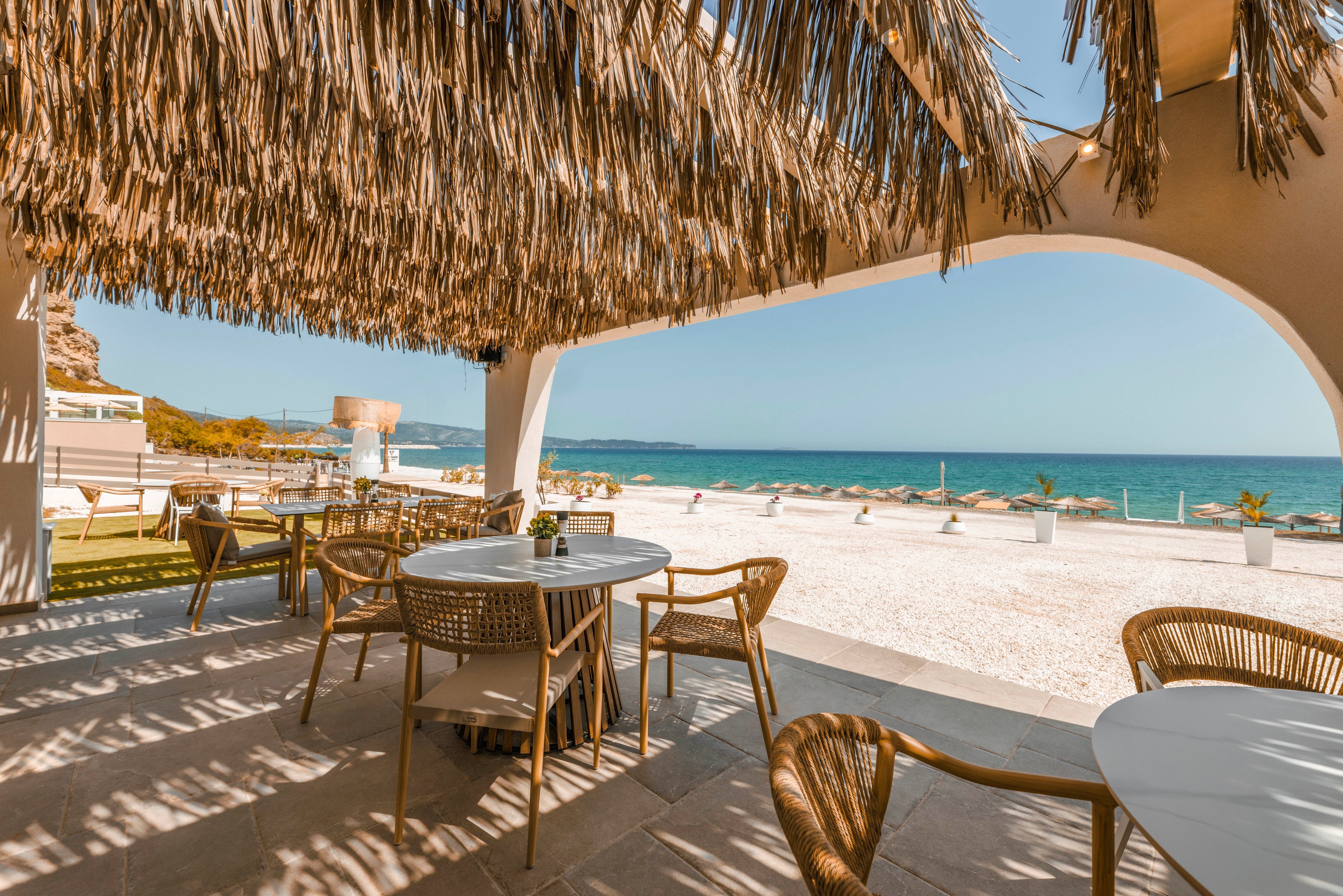 Acron Seaside Suites