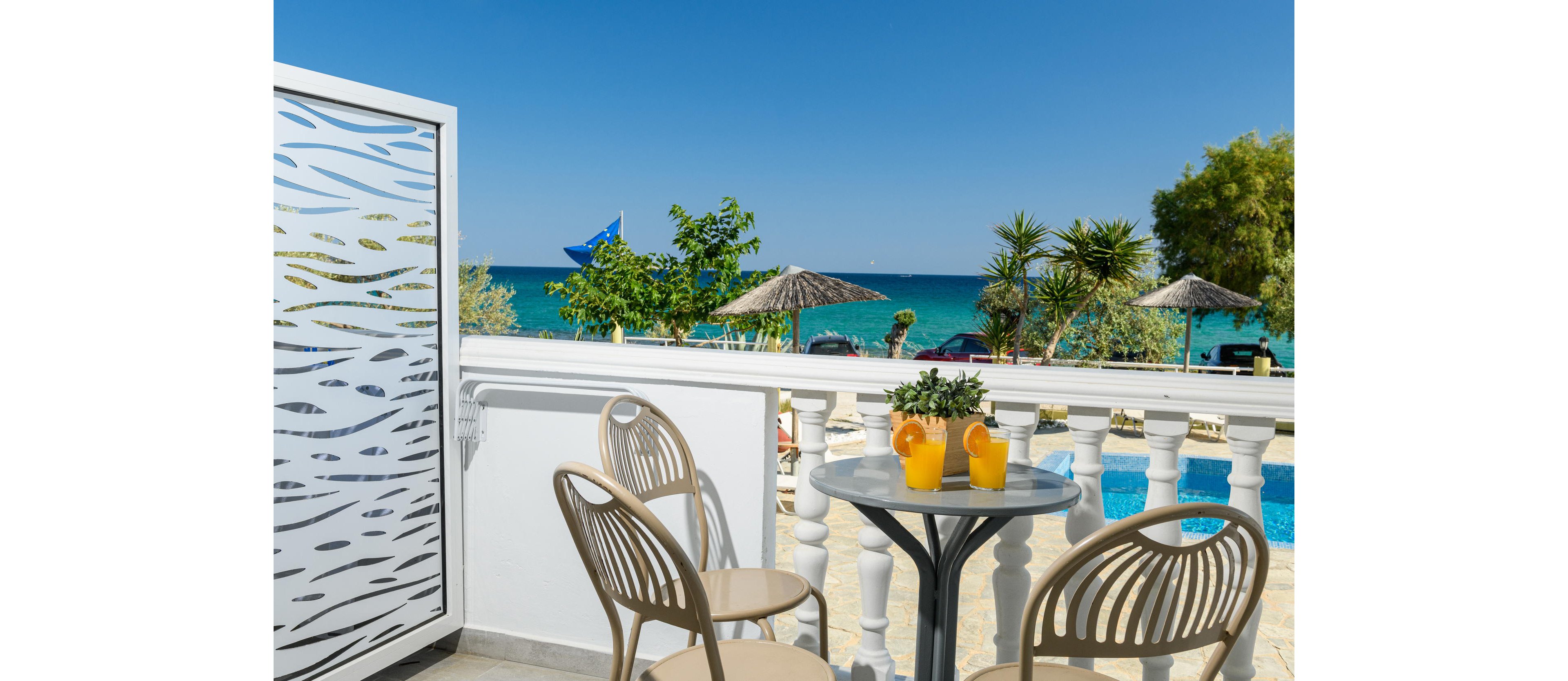 Giannikis By The Beach