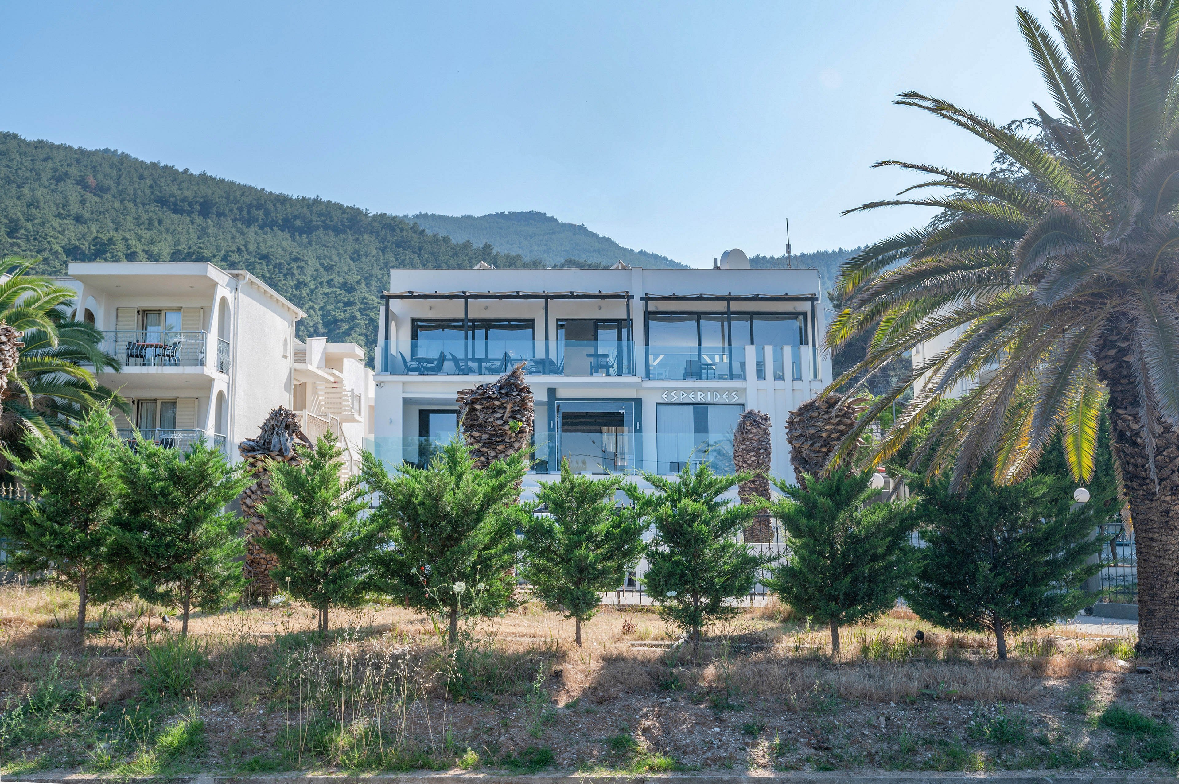 Esperides Hotel & Suites