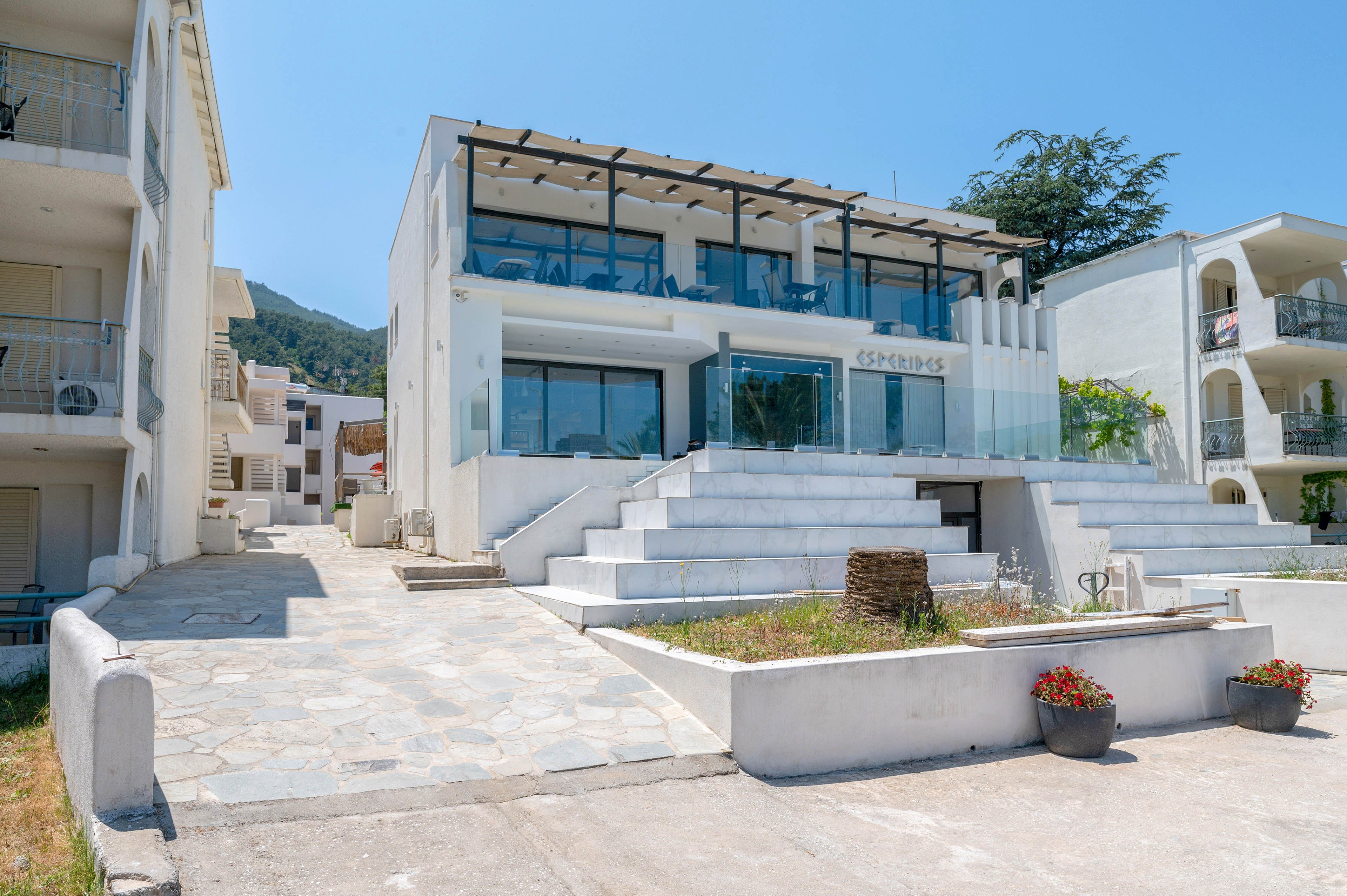 Esperides Hotel & Suites