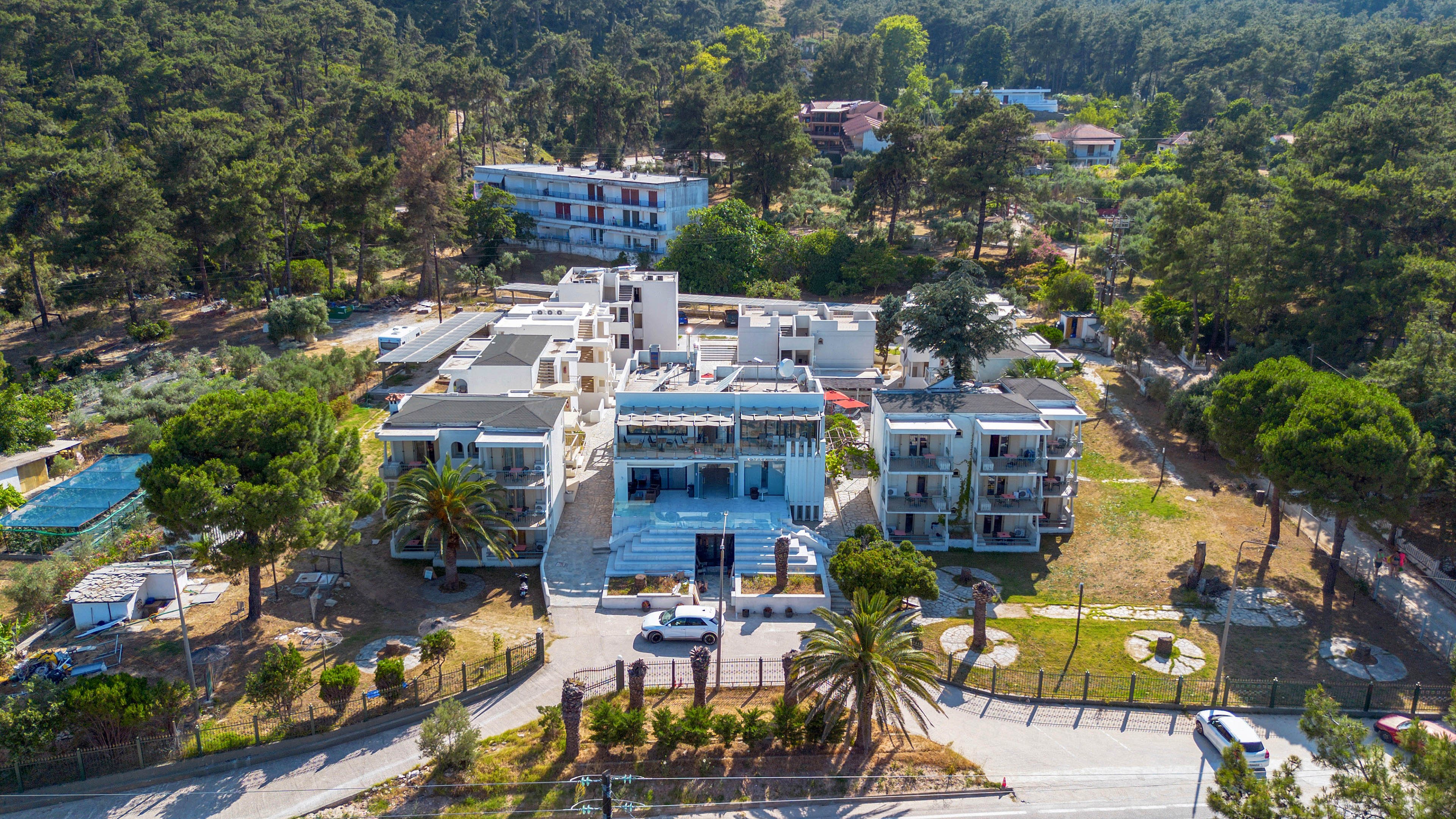 Esperides Hotel & Suites