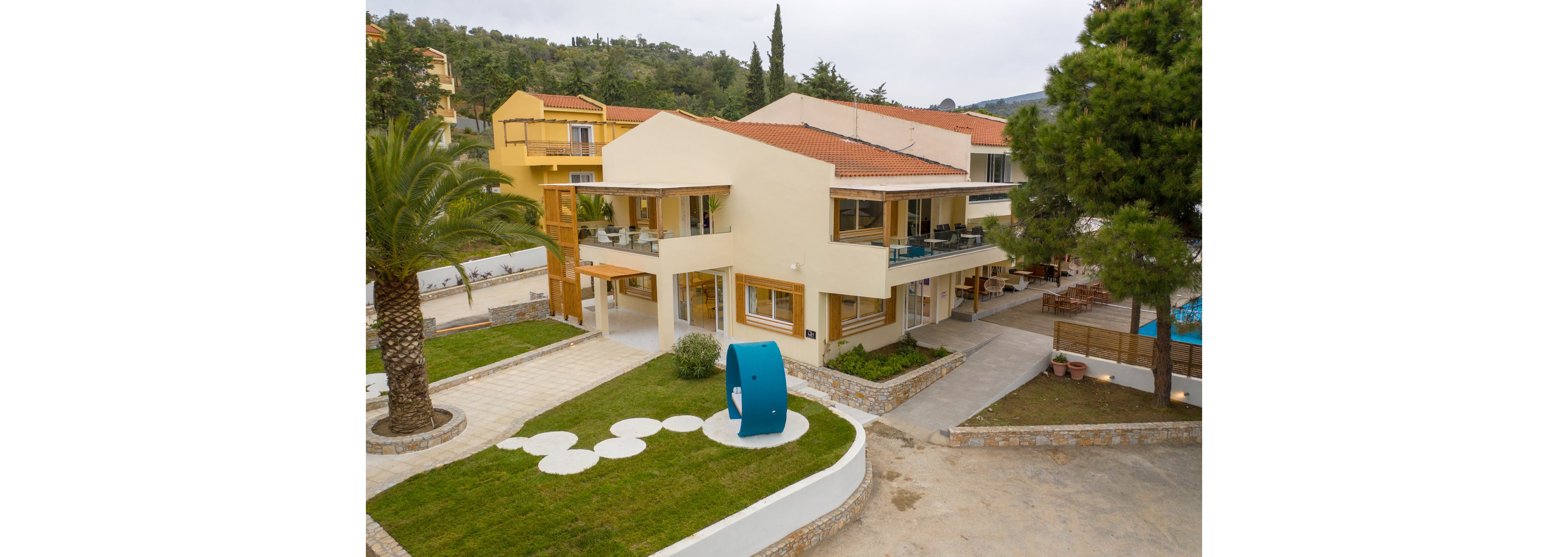 Zoe Hotel & Hive Waterpark