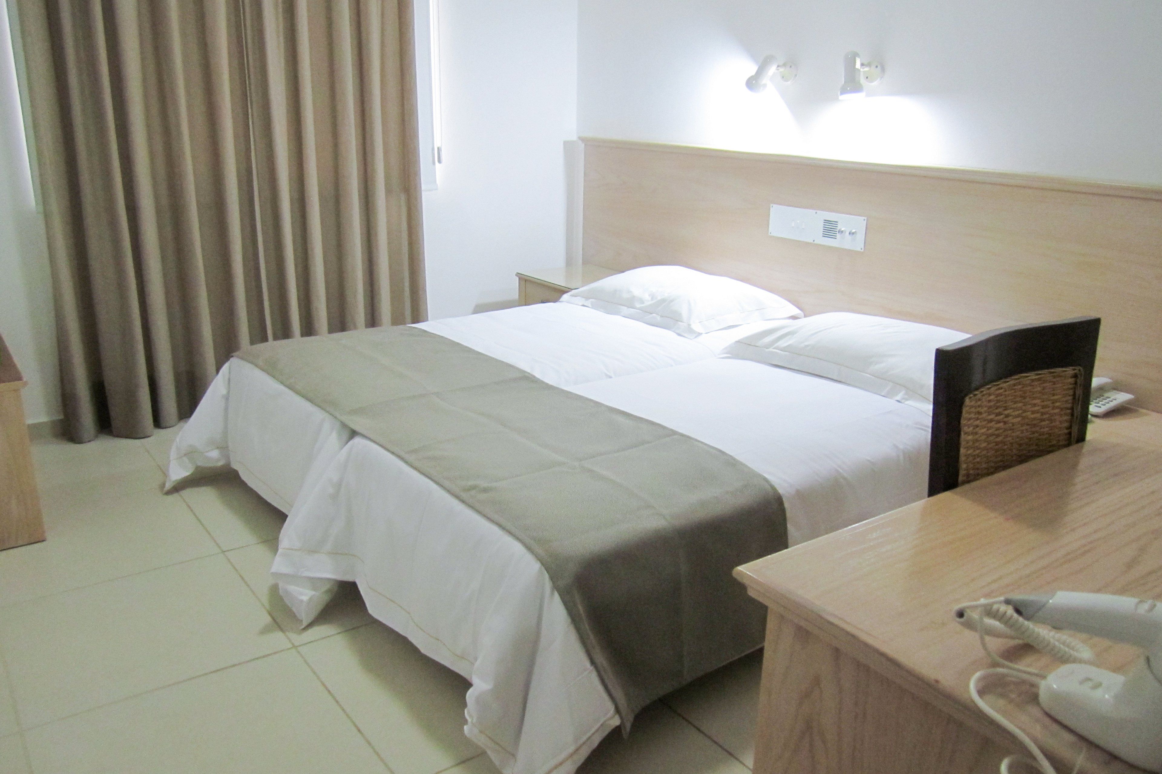 Senator Hotel Apartments