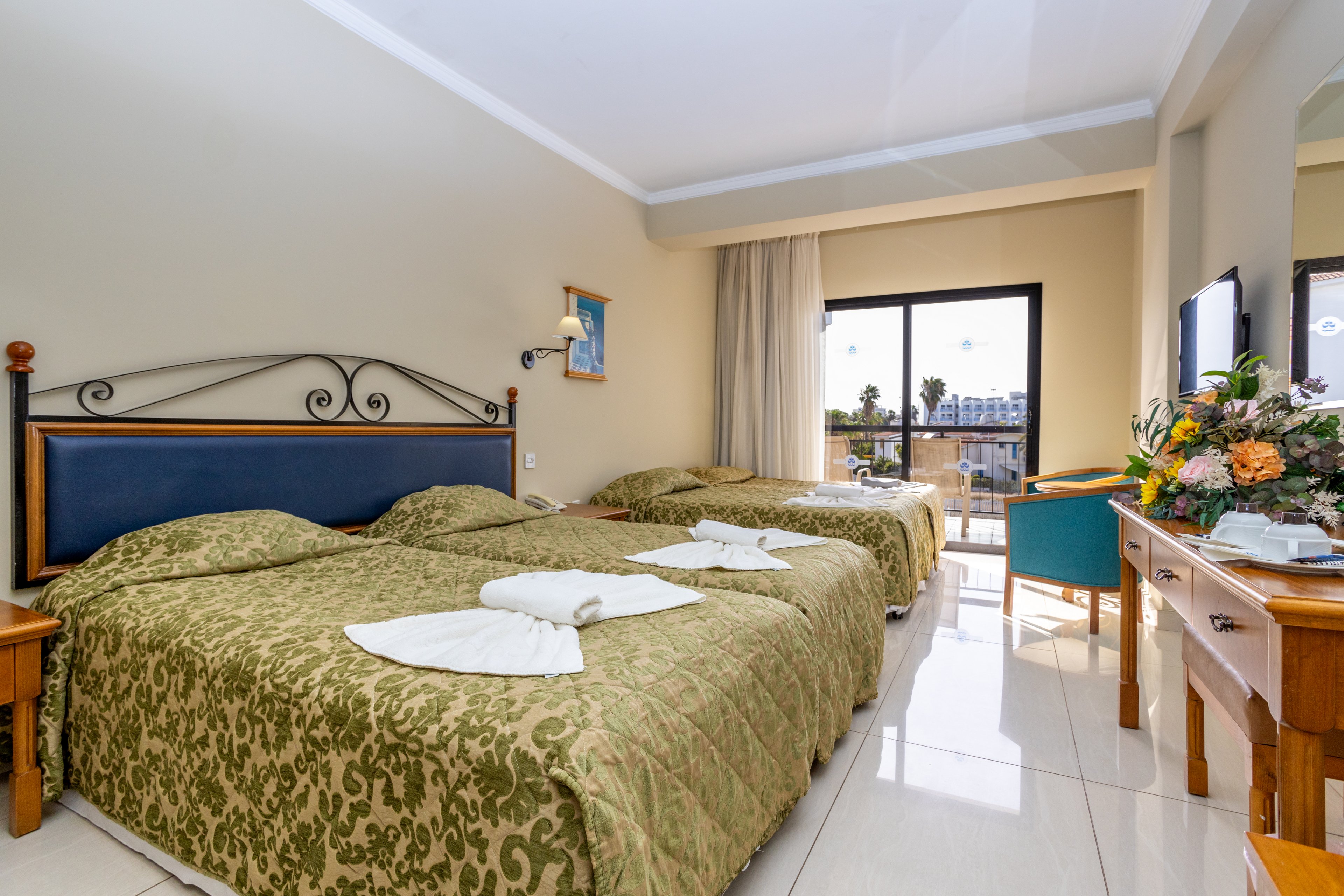 Tsokkos Gardens Hotel