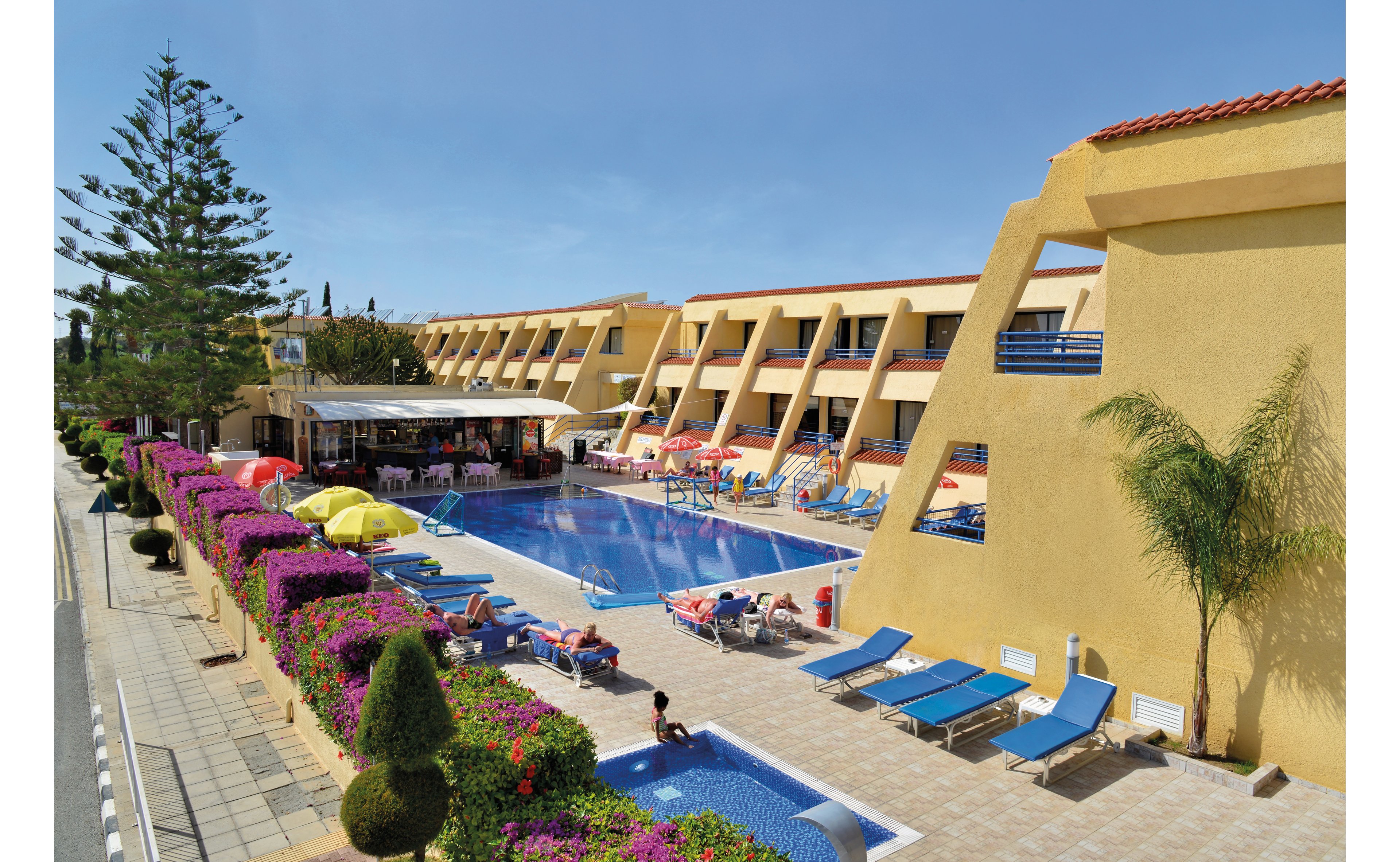 Napa Prince Hotel Apartments