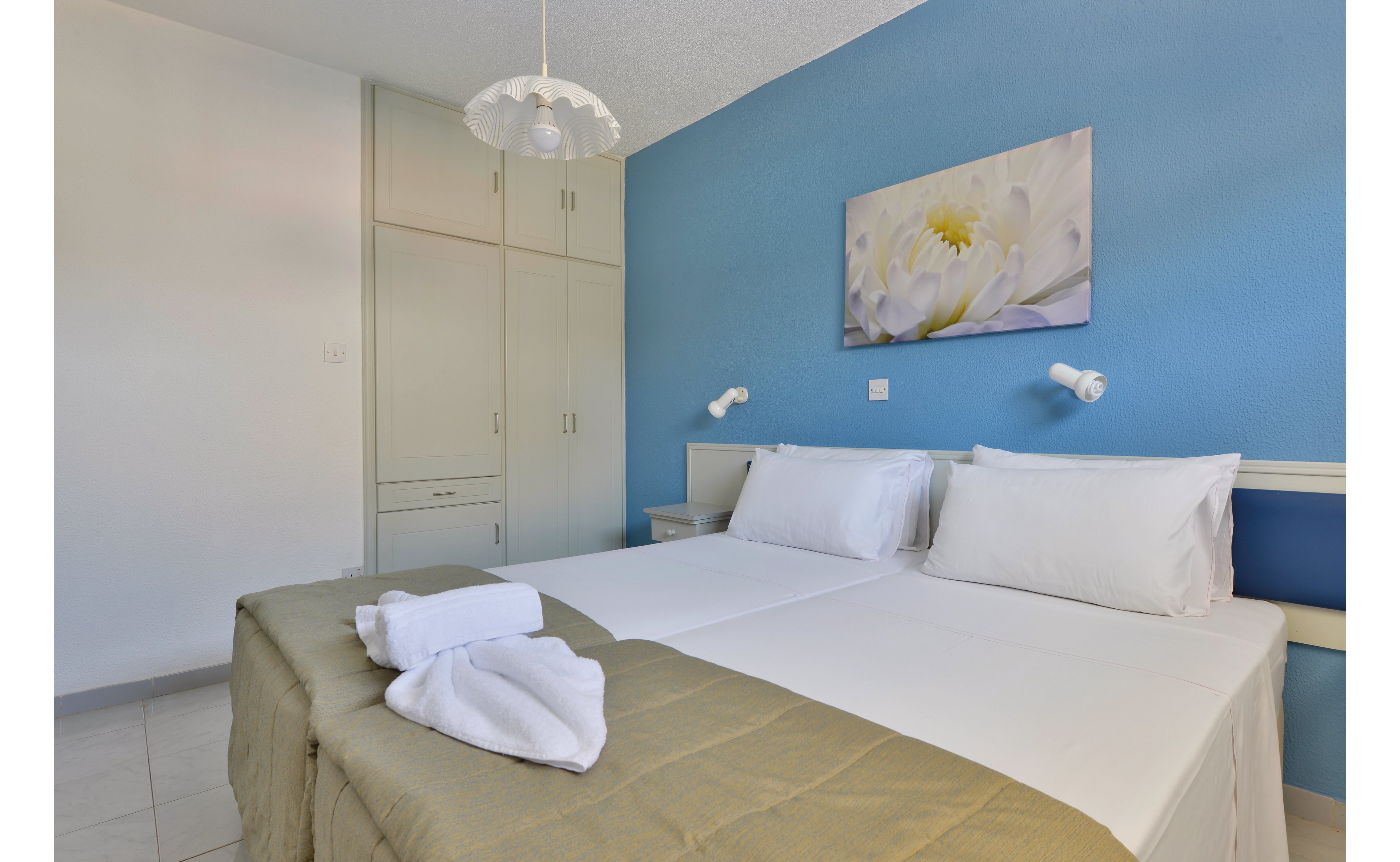 Napa Prince Hotel Apartments