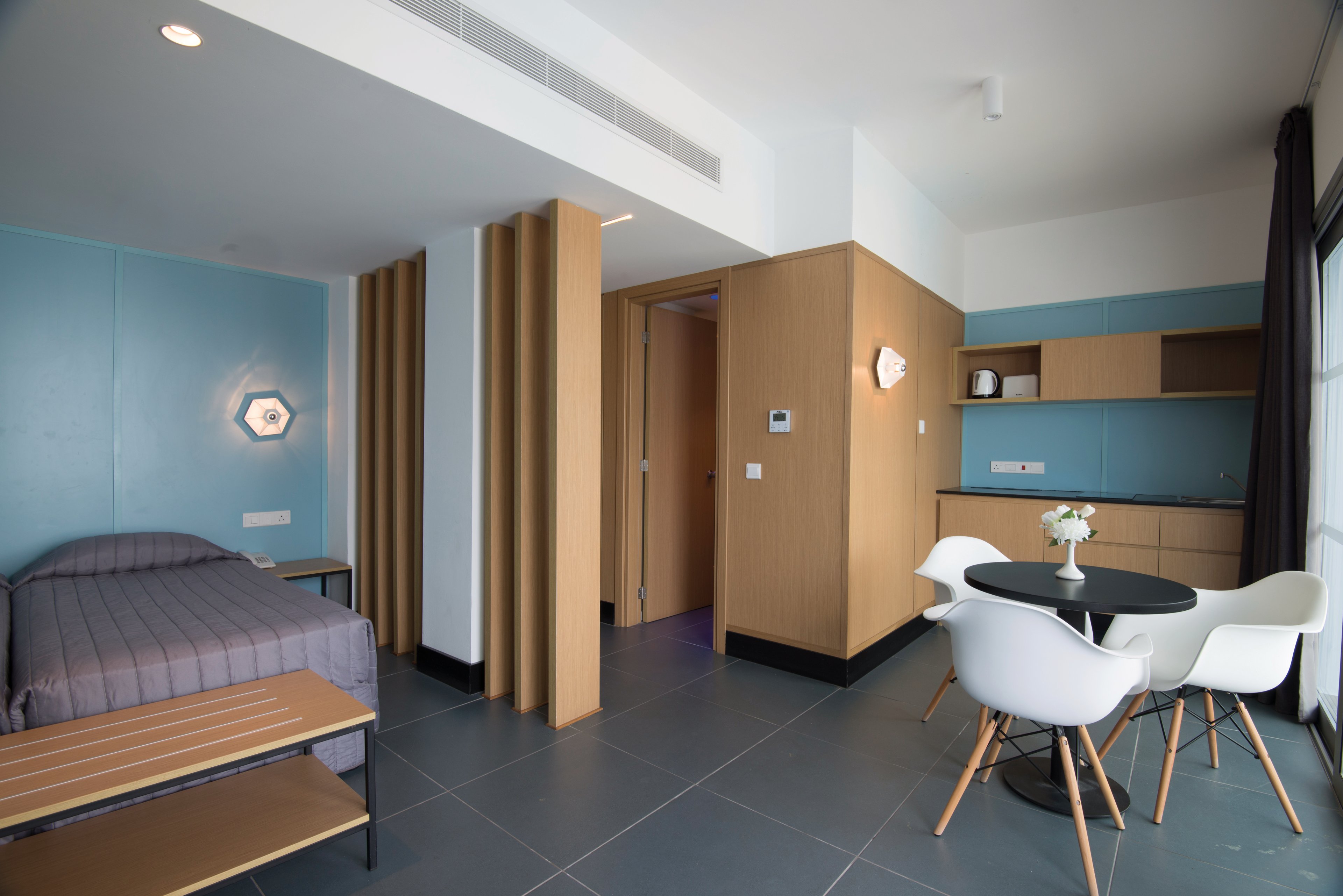 Anthea Hotel Apartments