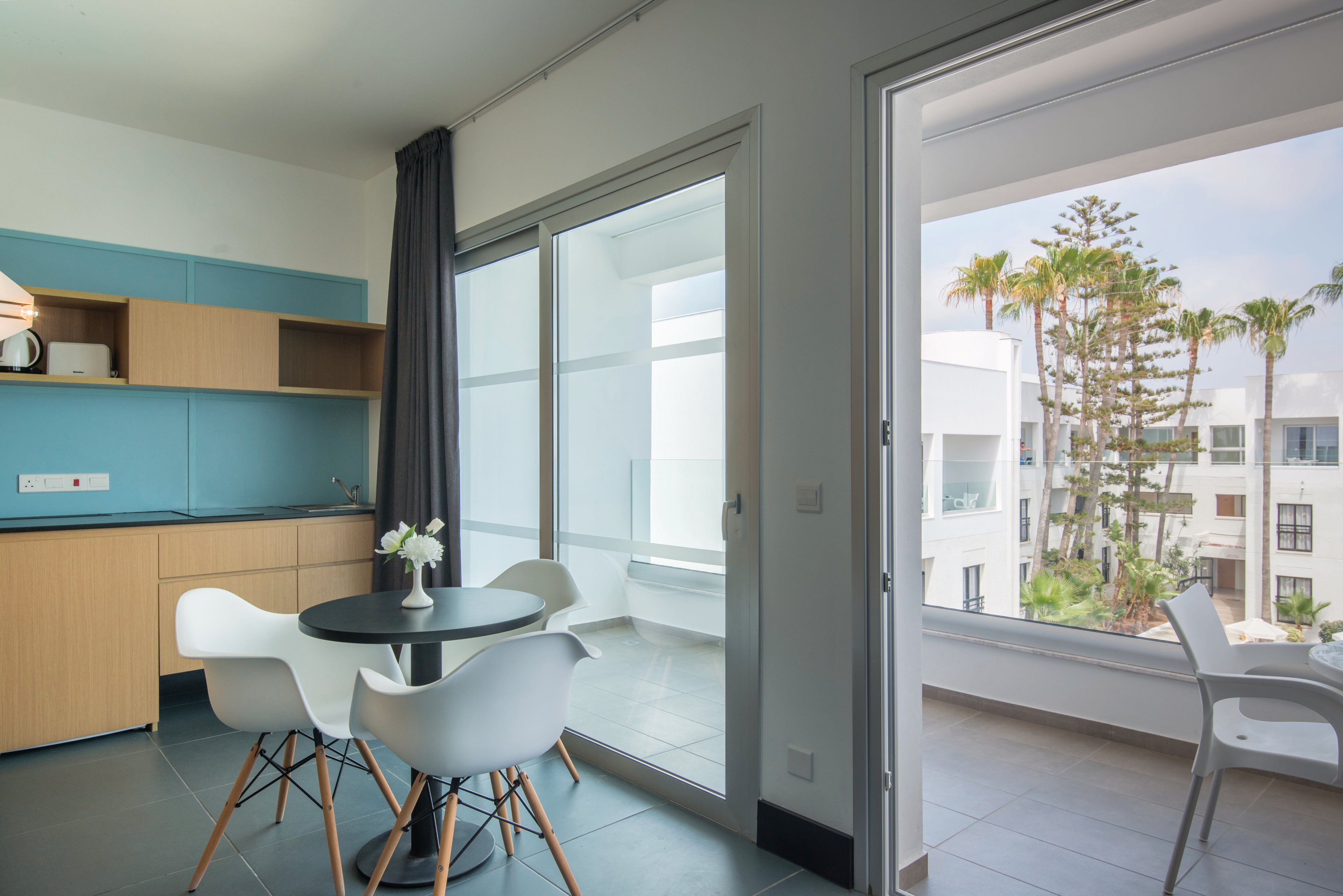 Anthea Hotel Apartments