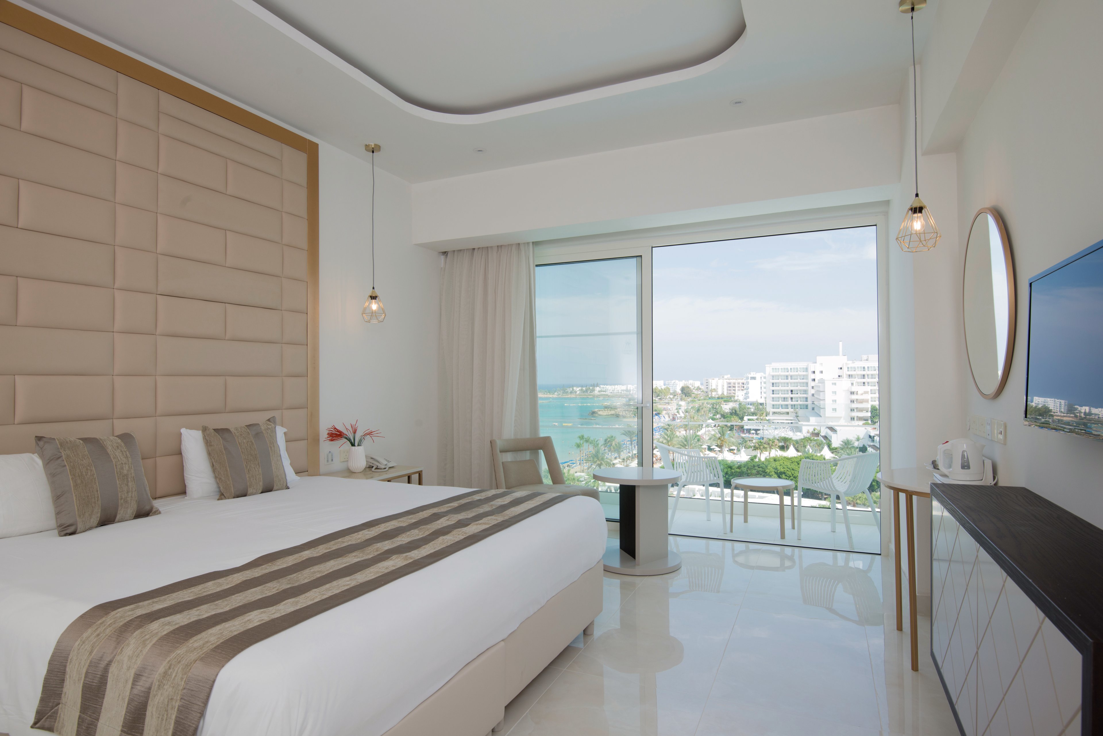 Constantinos The Great Beach Hotel