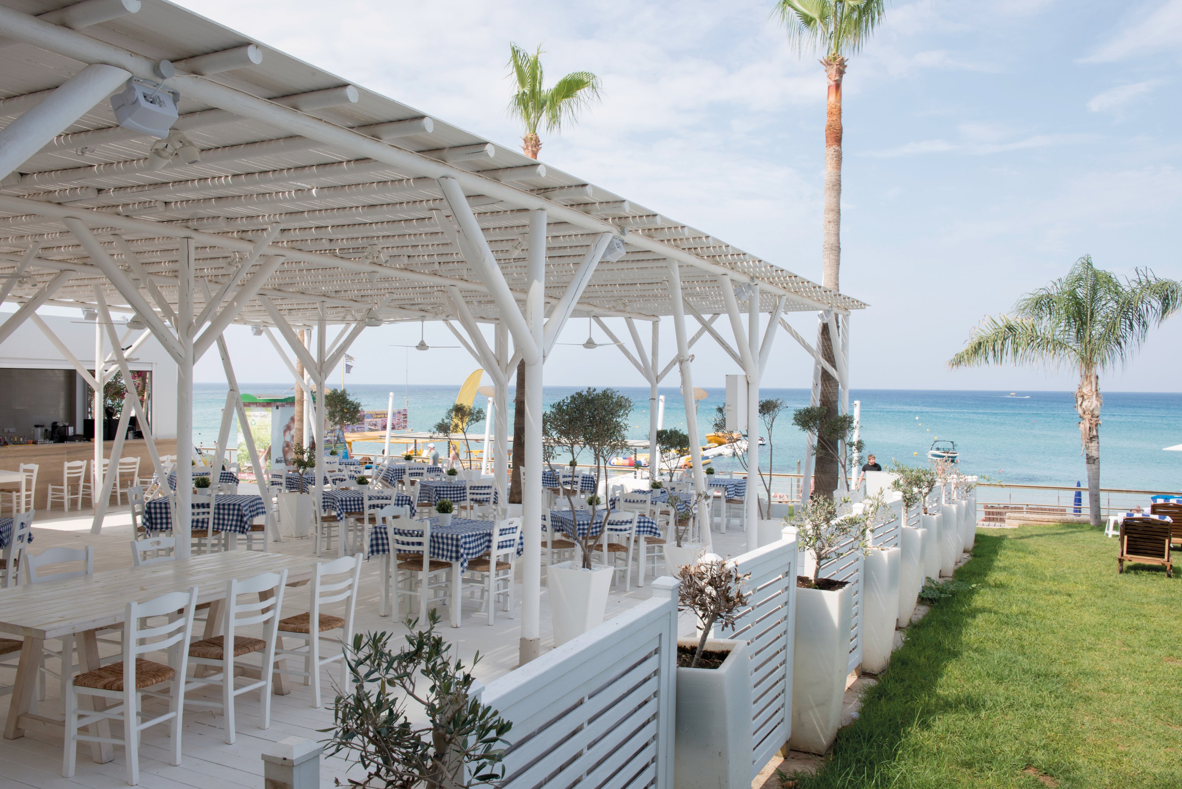 Constantinos The Great Beach Hotel