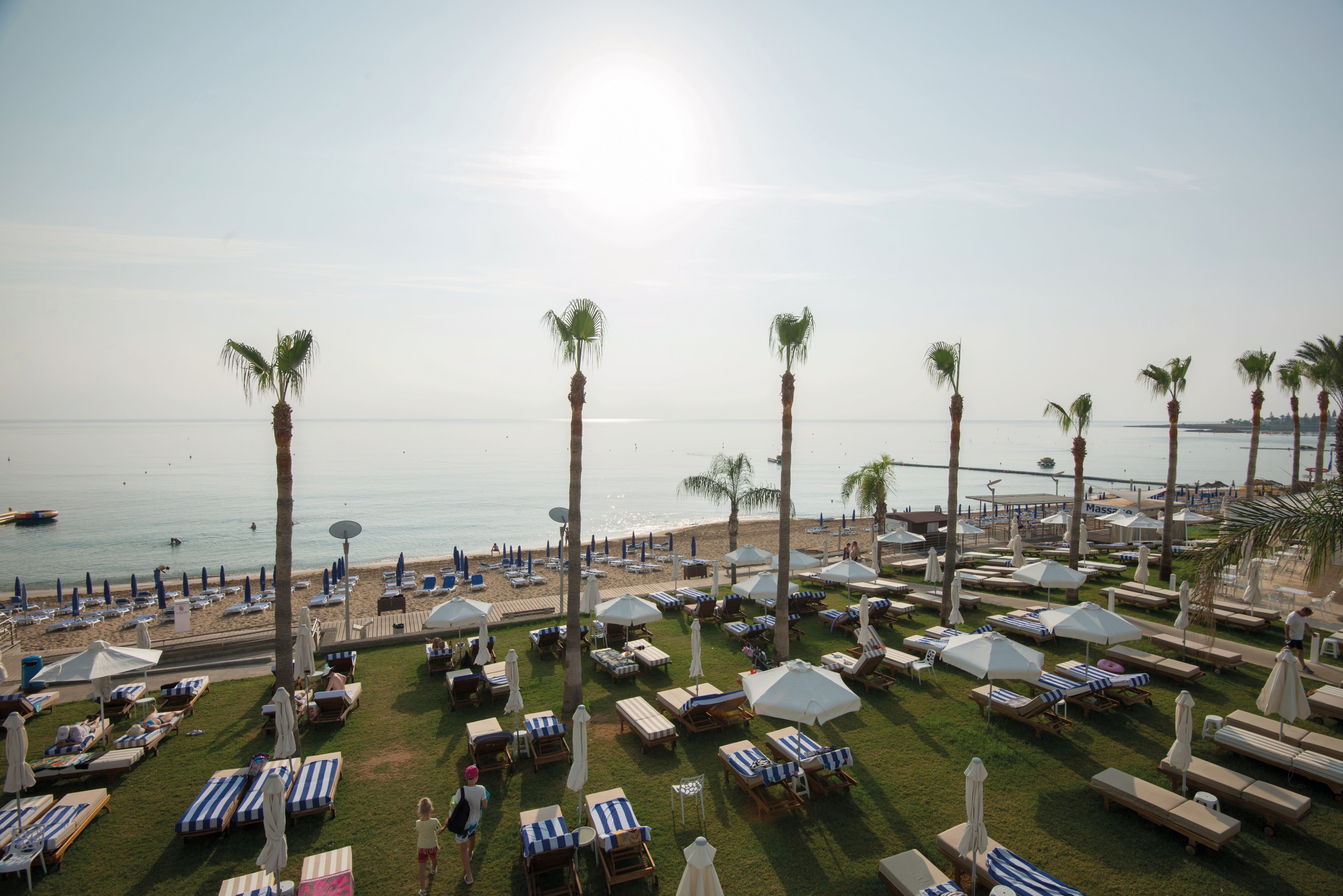 Constantinos The Great Beach Hotel