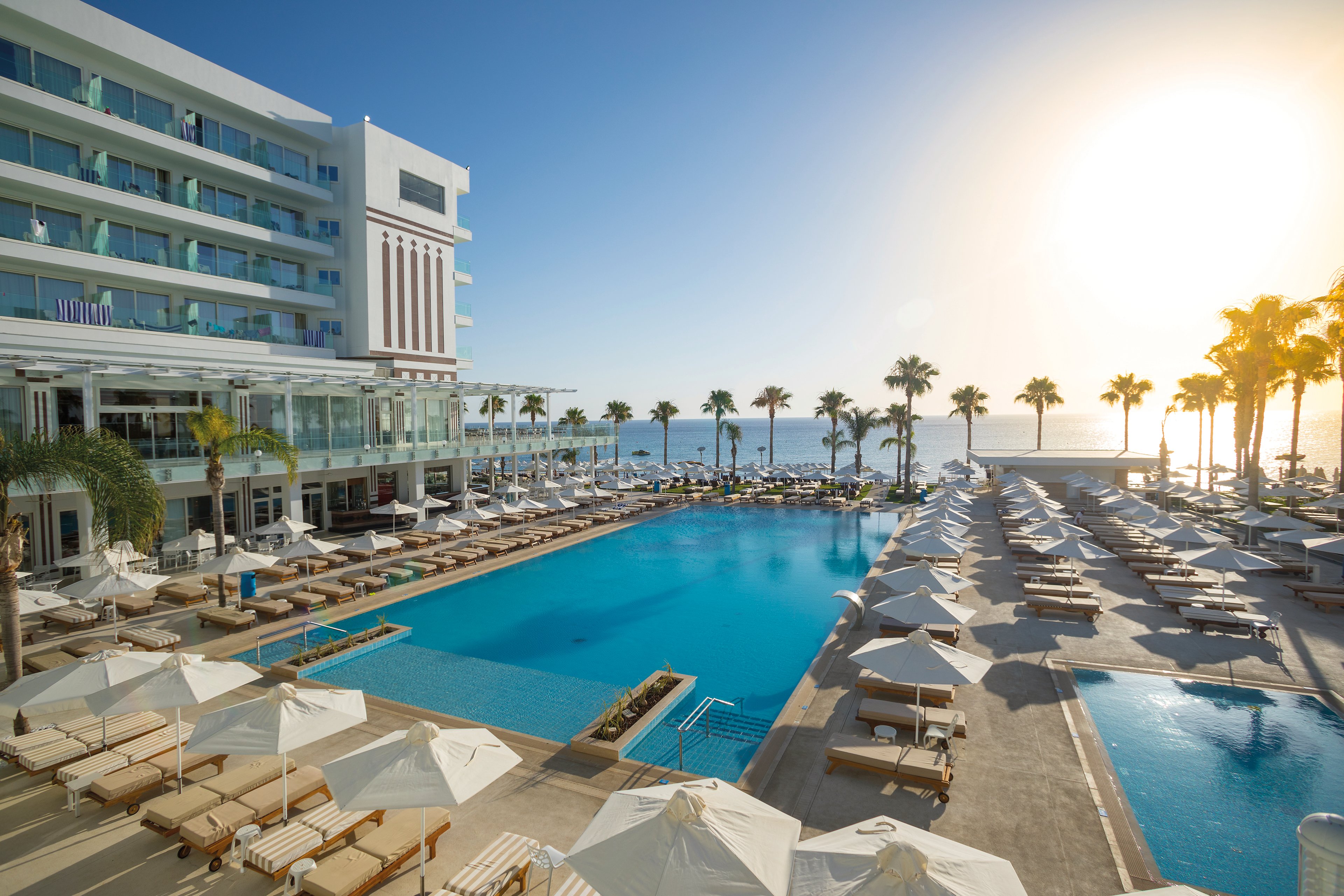 Constantinos The Great Beach Hotel