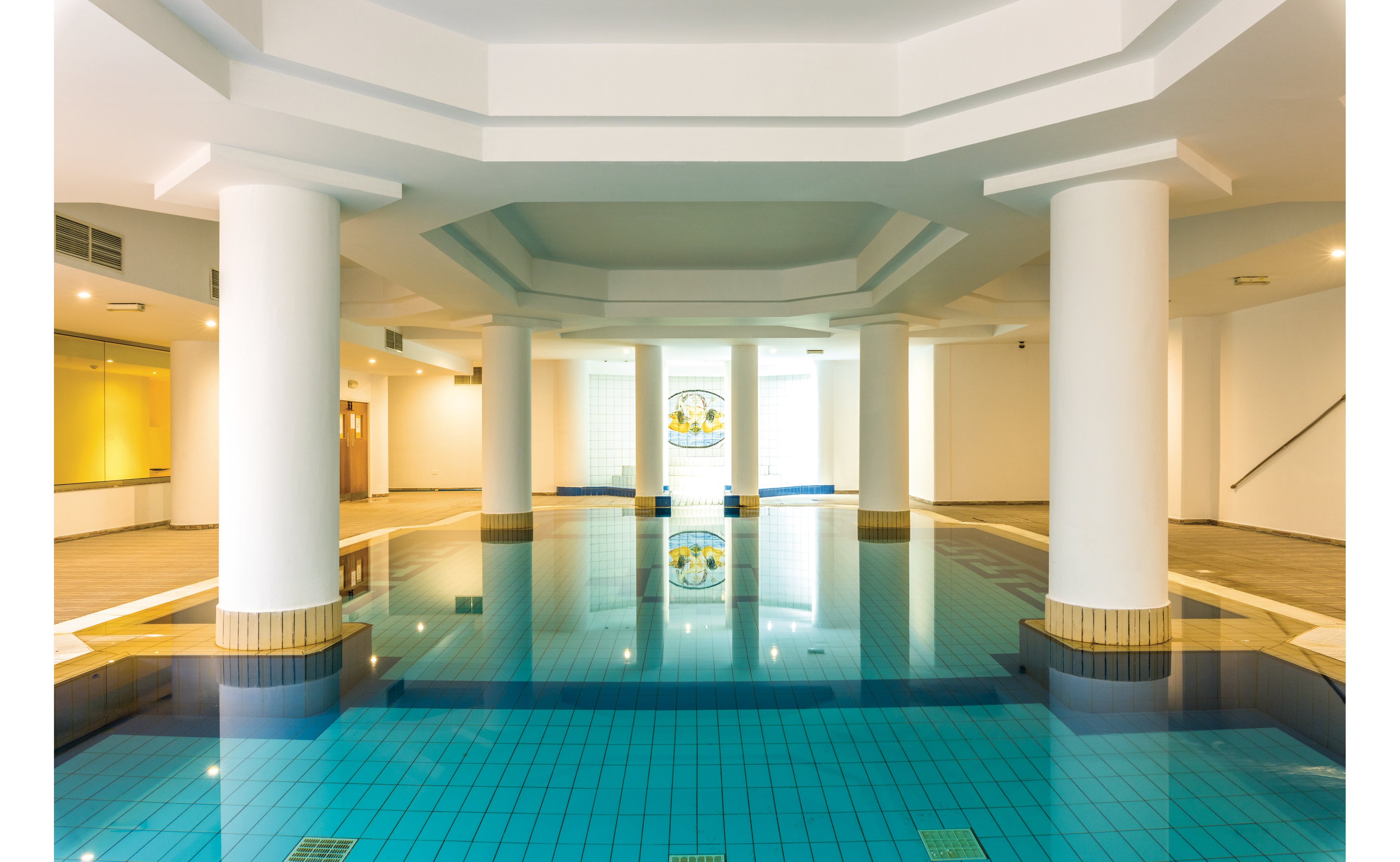 Nissiana Hotel & Bungalows