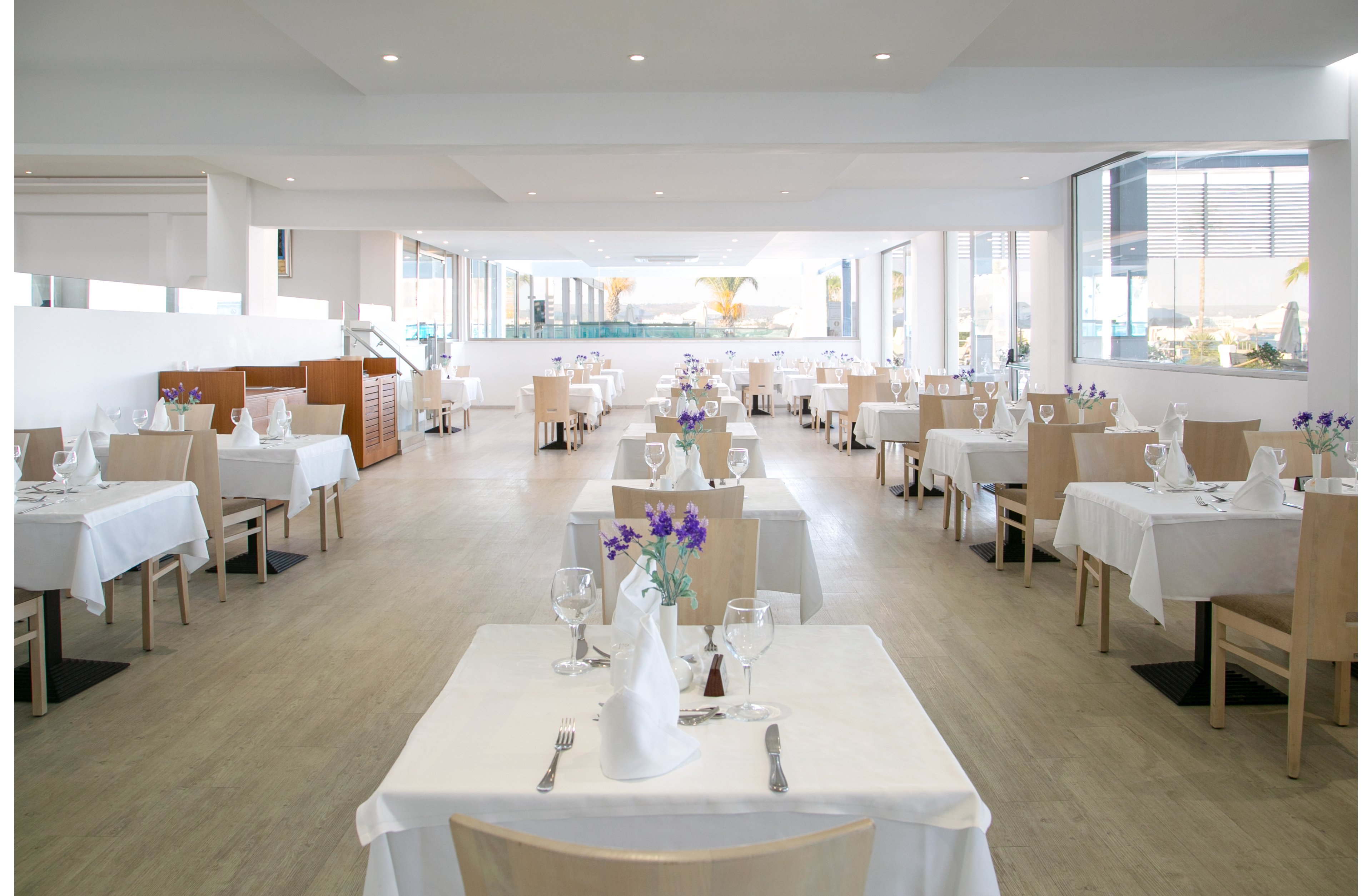 Asterias Beach Hotel