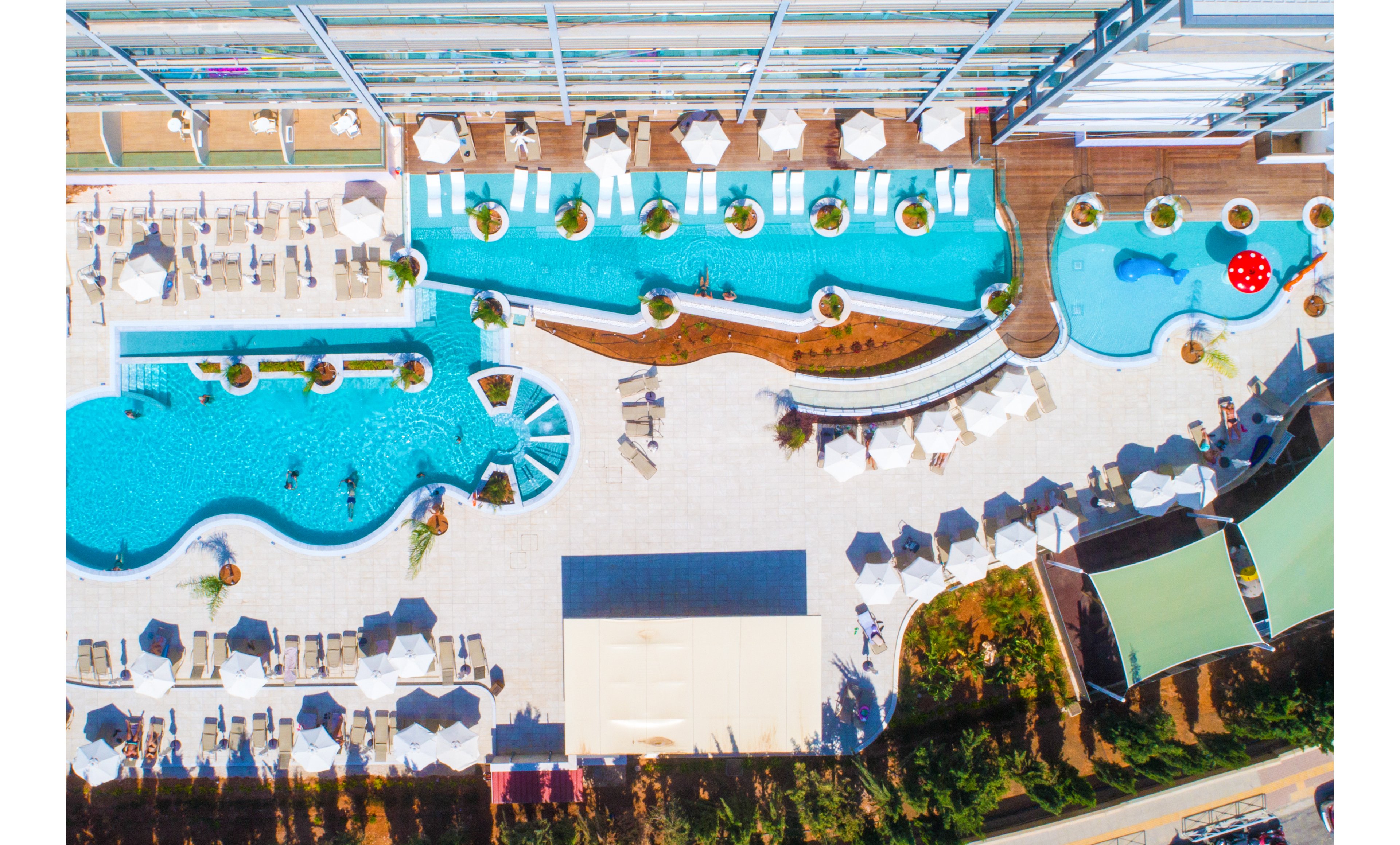 Asterias Beach Hotel