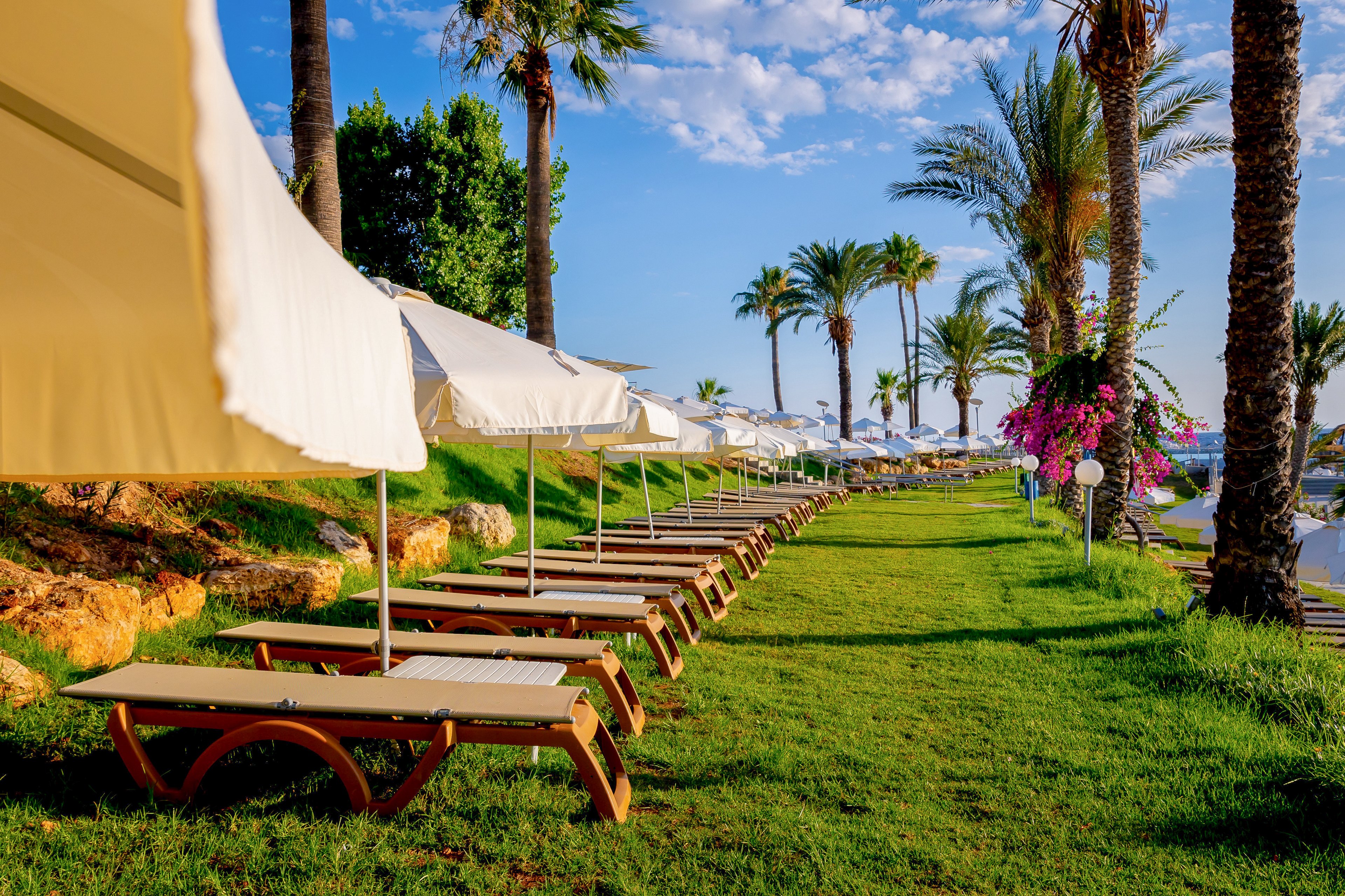 Golden Coast Beach Hotel