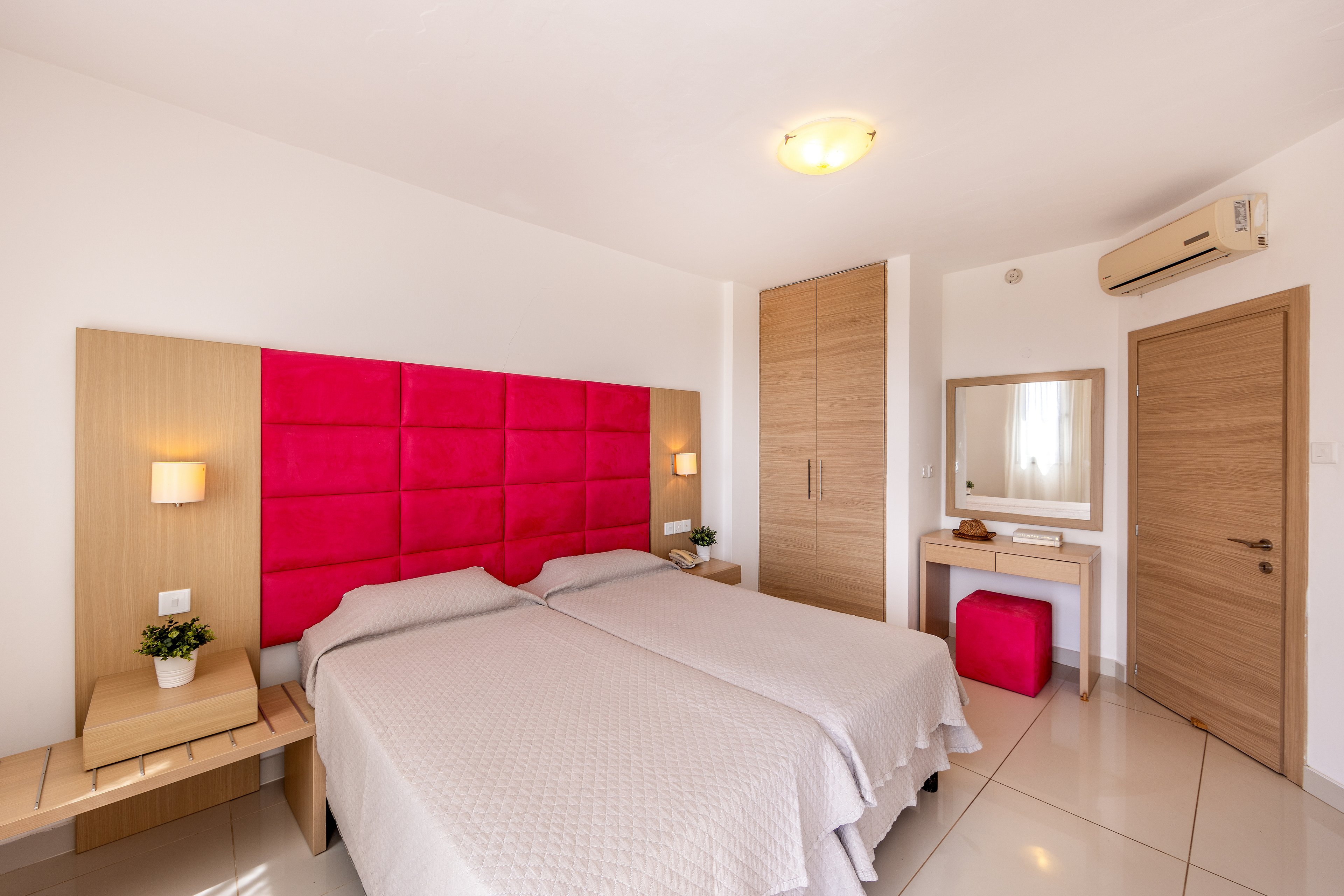 Papantonia Hotel Apartments