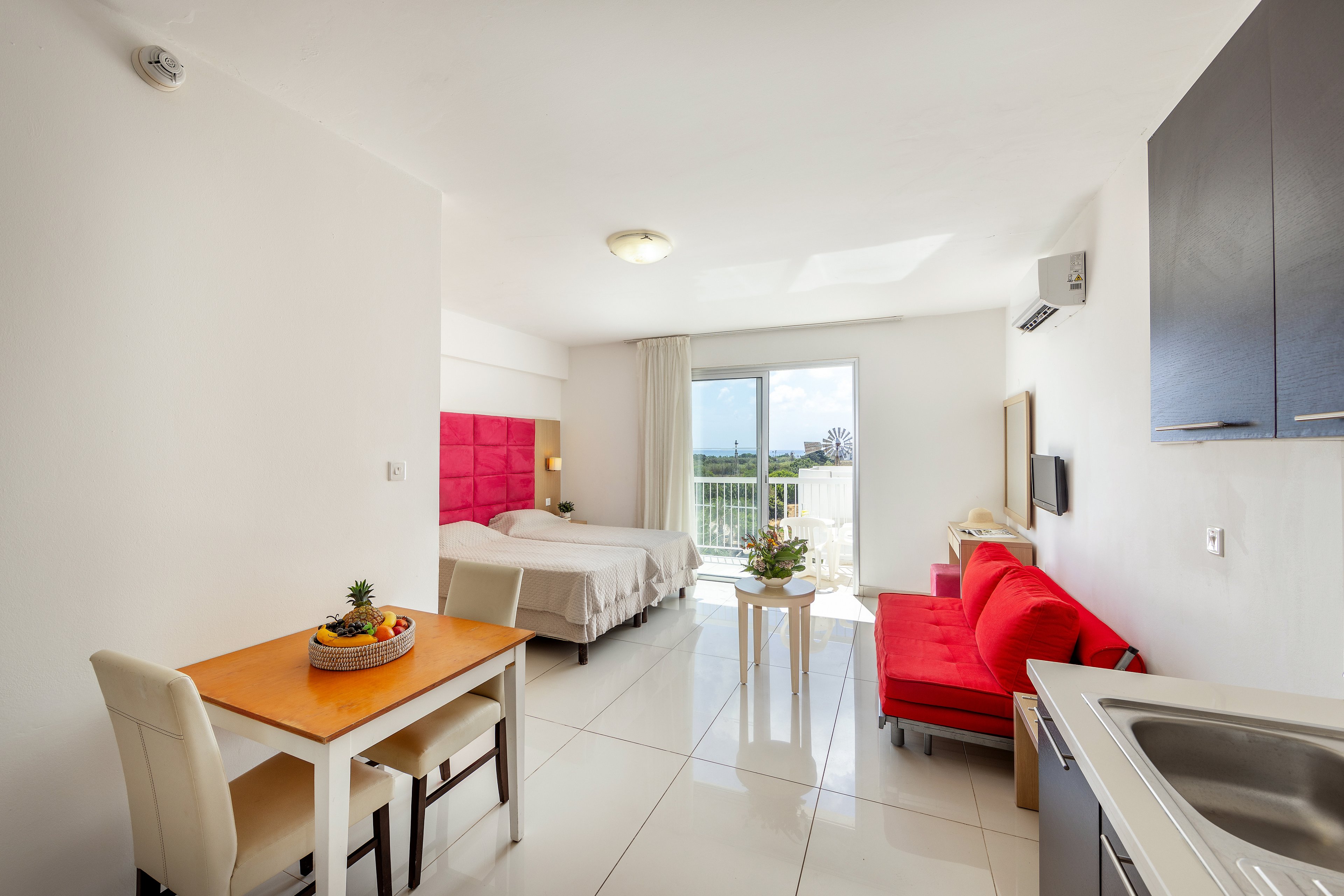 Papantonia Hotel Apartments