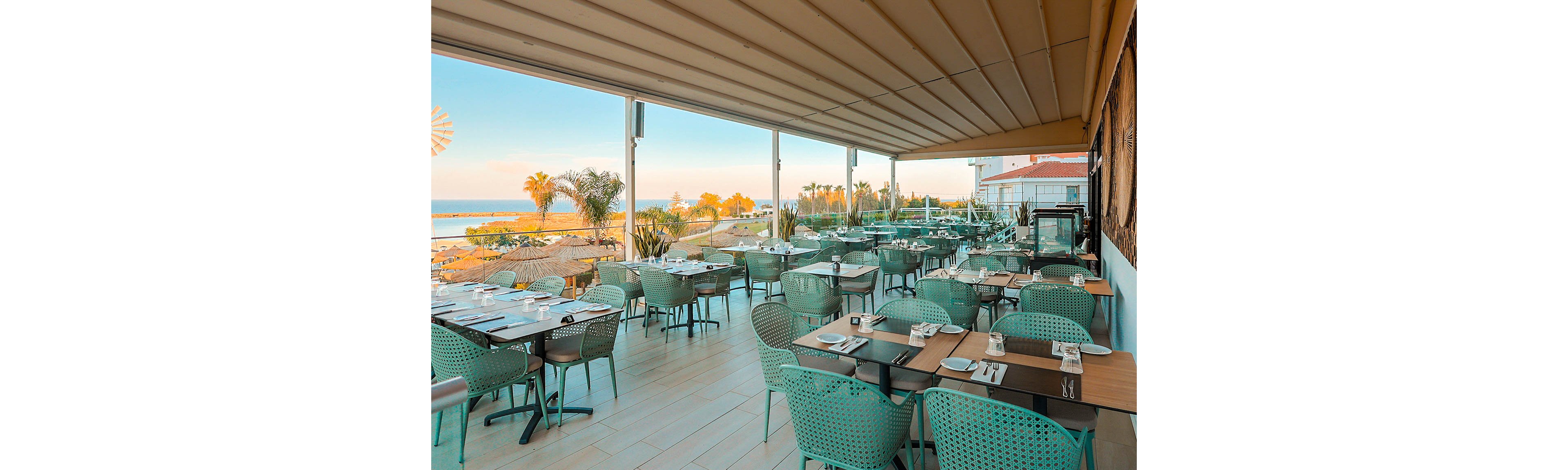 Cavo Maris Beach Hotel