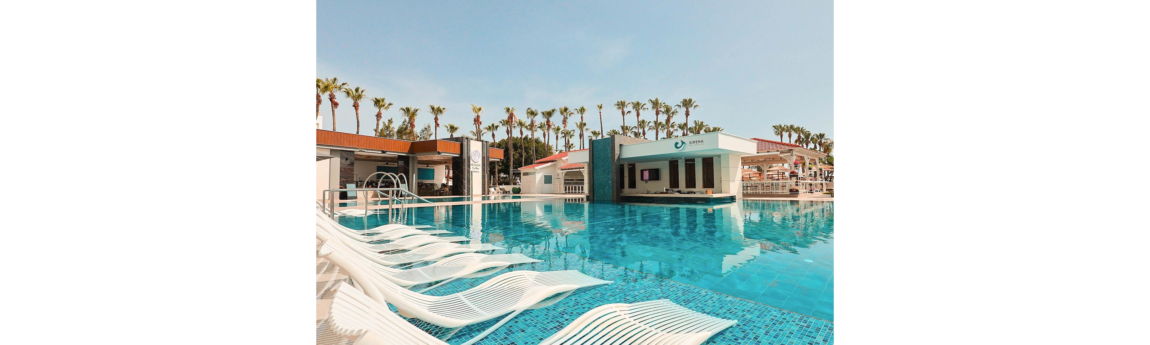 Cavo Maris Beach Hotel