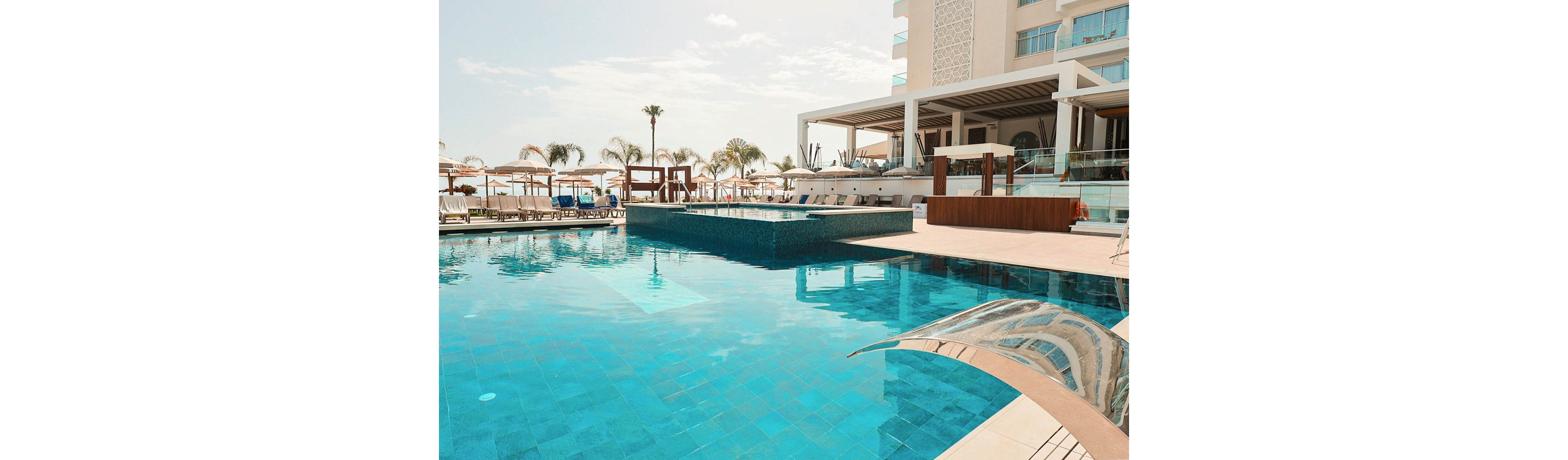 Cavo Maris Beach Hotel