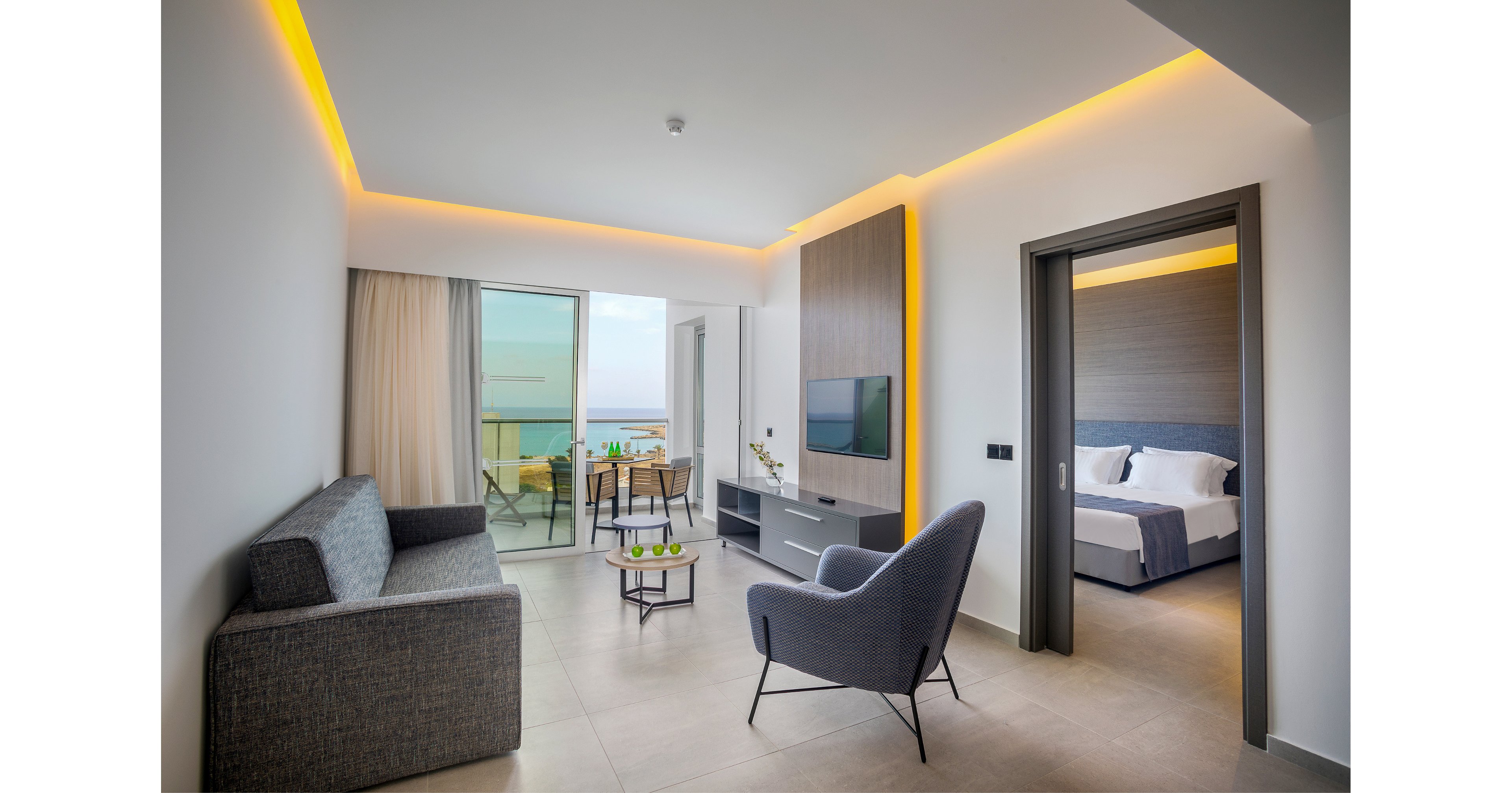 Cavo Maris Beach Hotel