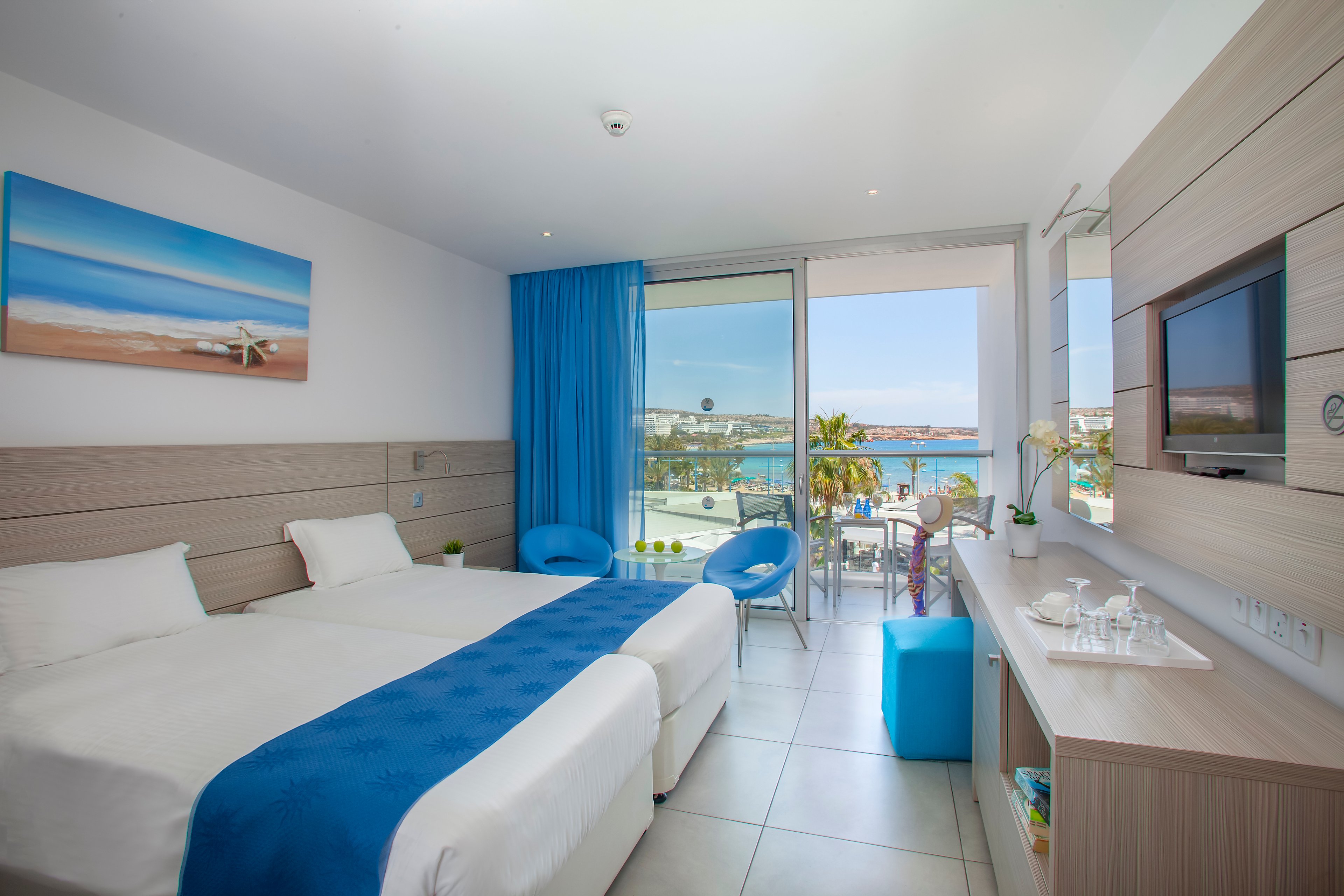 Limanaki Beach Hotel