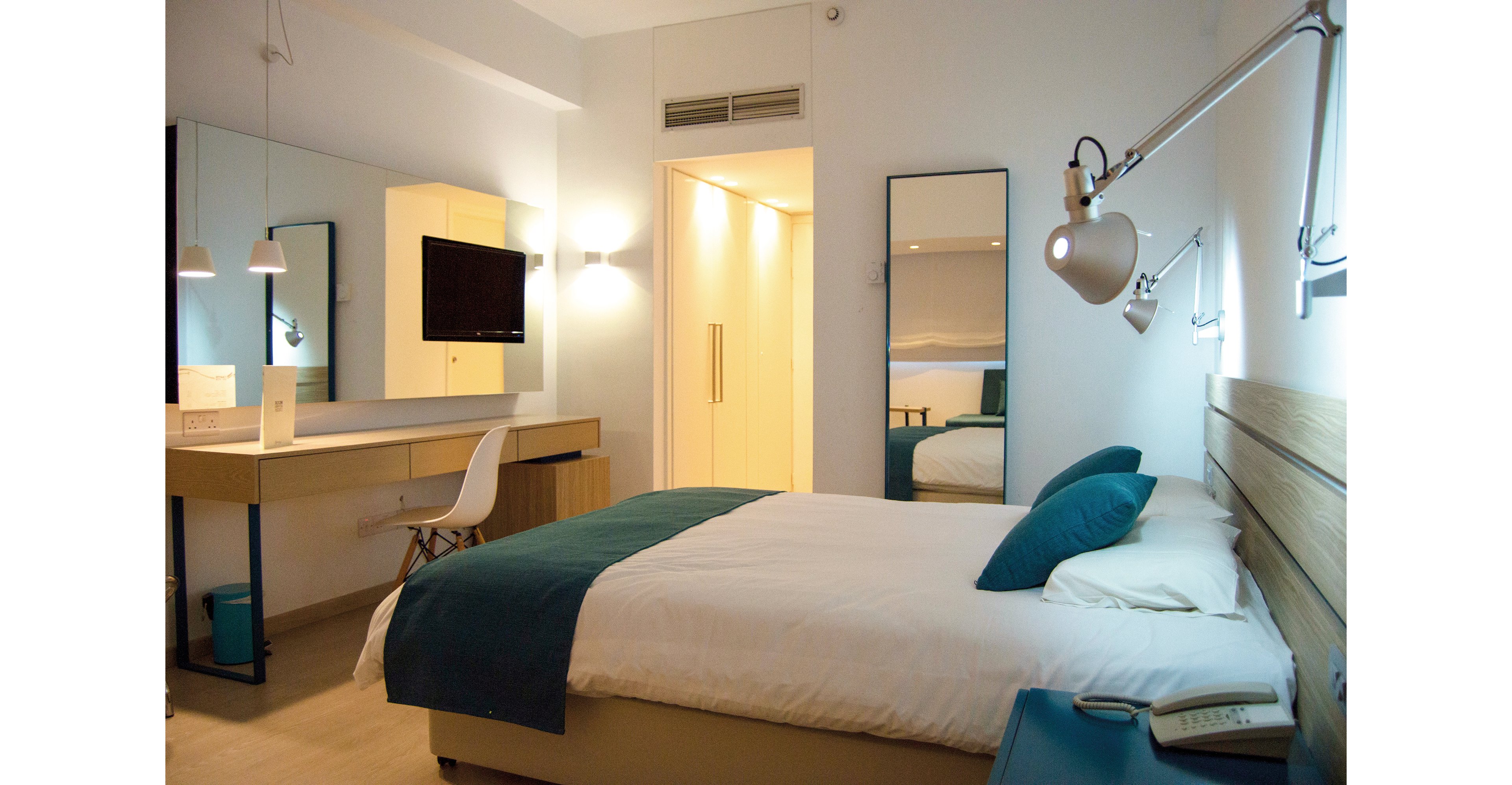 Crystal Springs Beach Hotel