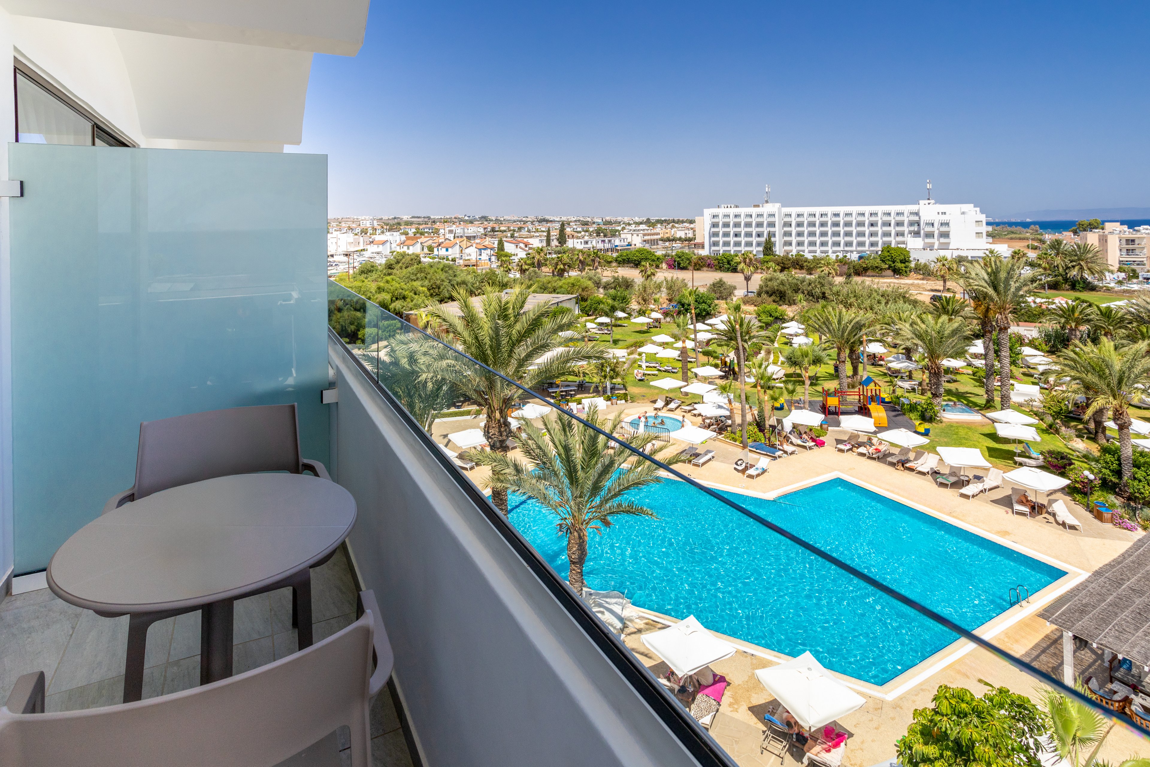 Crystal Springs Beach Hotel