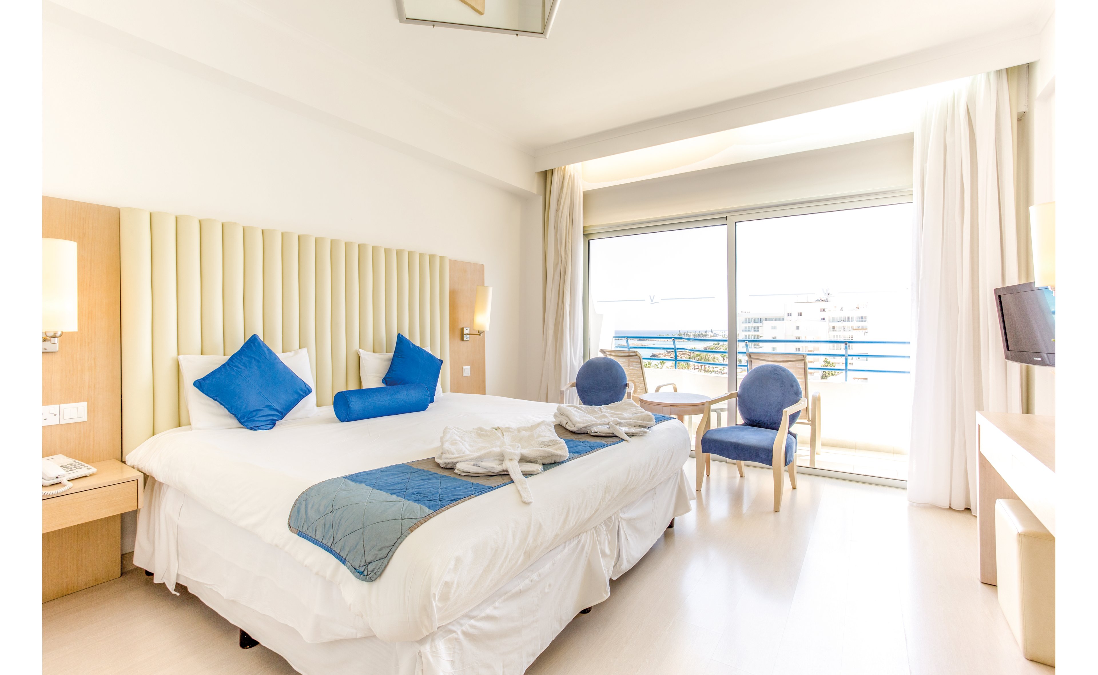 Vrissiana Beach Hotel