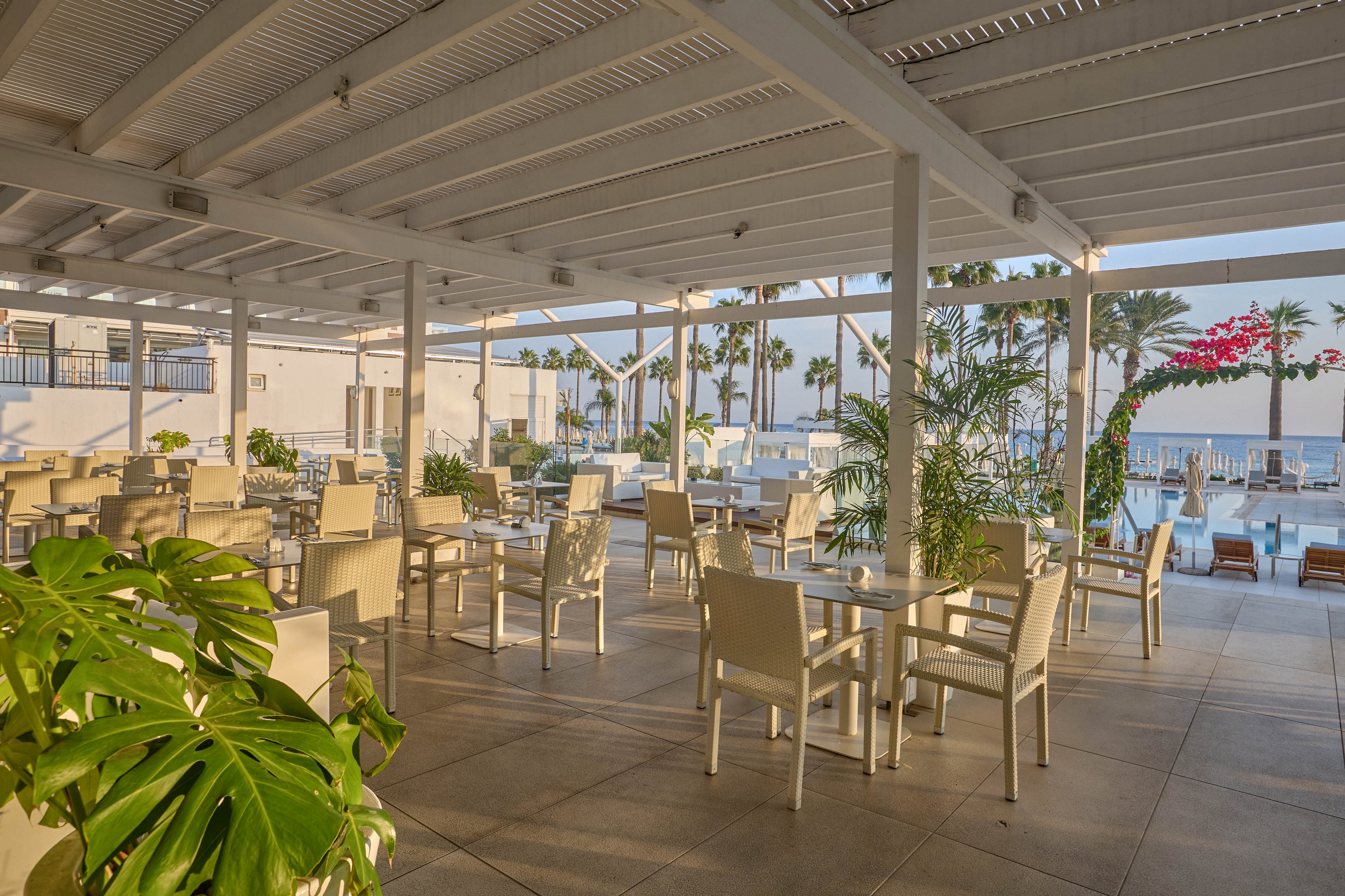 Vrissiana Beach Hotel