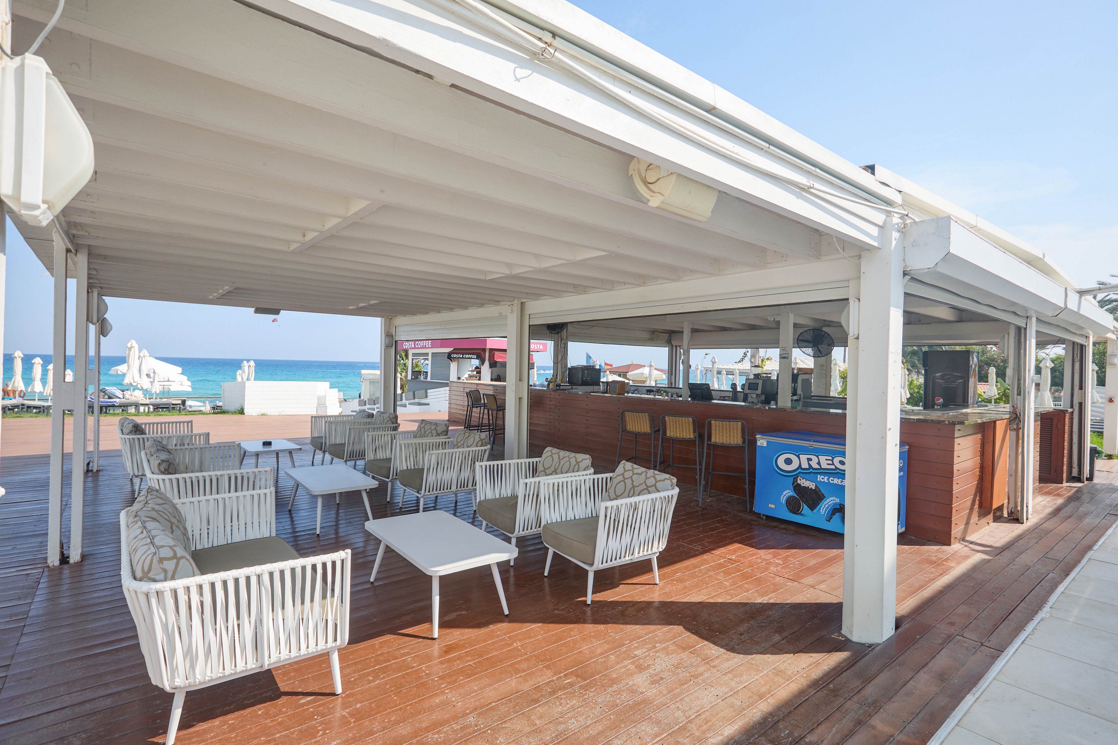 Vrissiana Beach Hotel