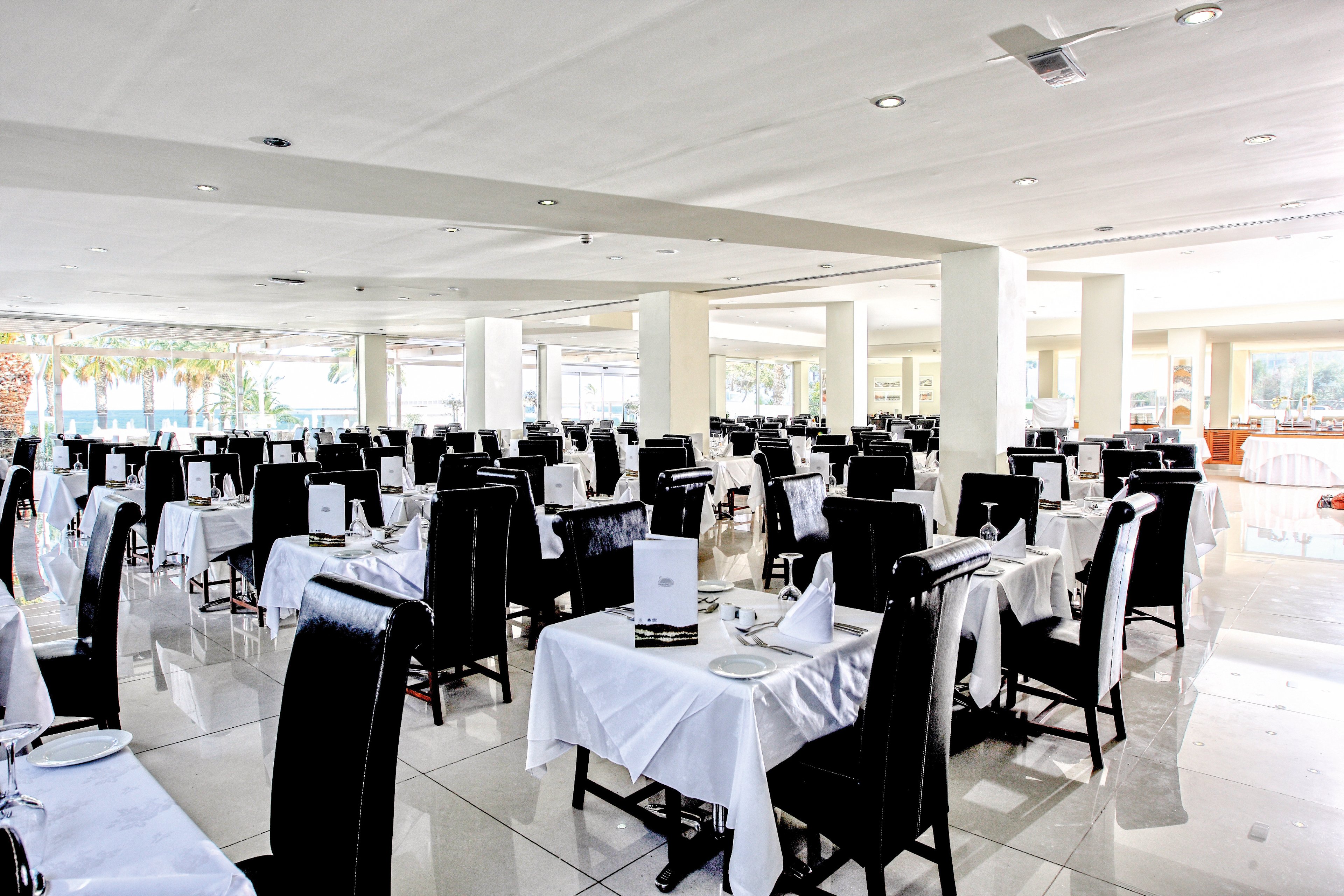 Vrissiana Beach Hotel