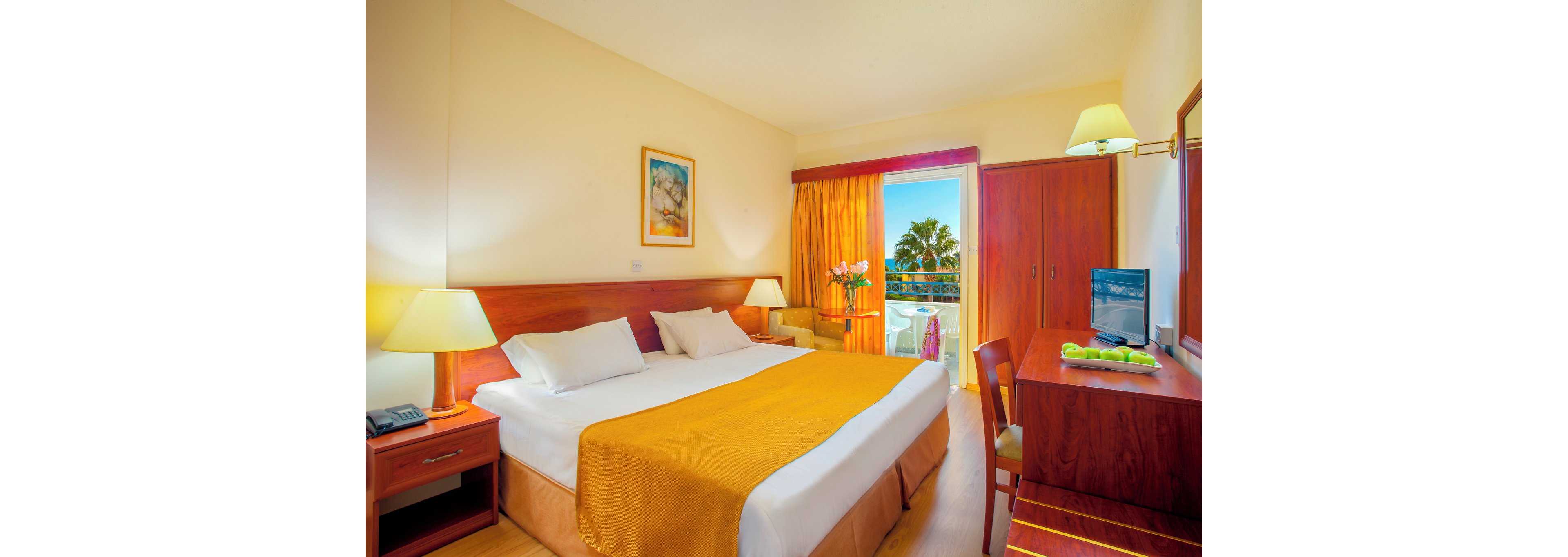 Kapetanios Hotel Limassol.