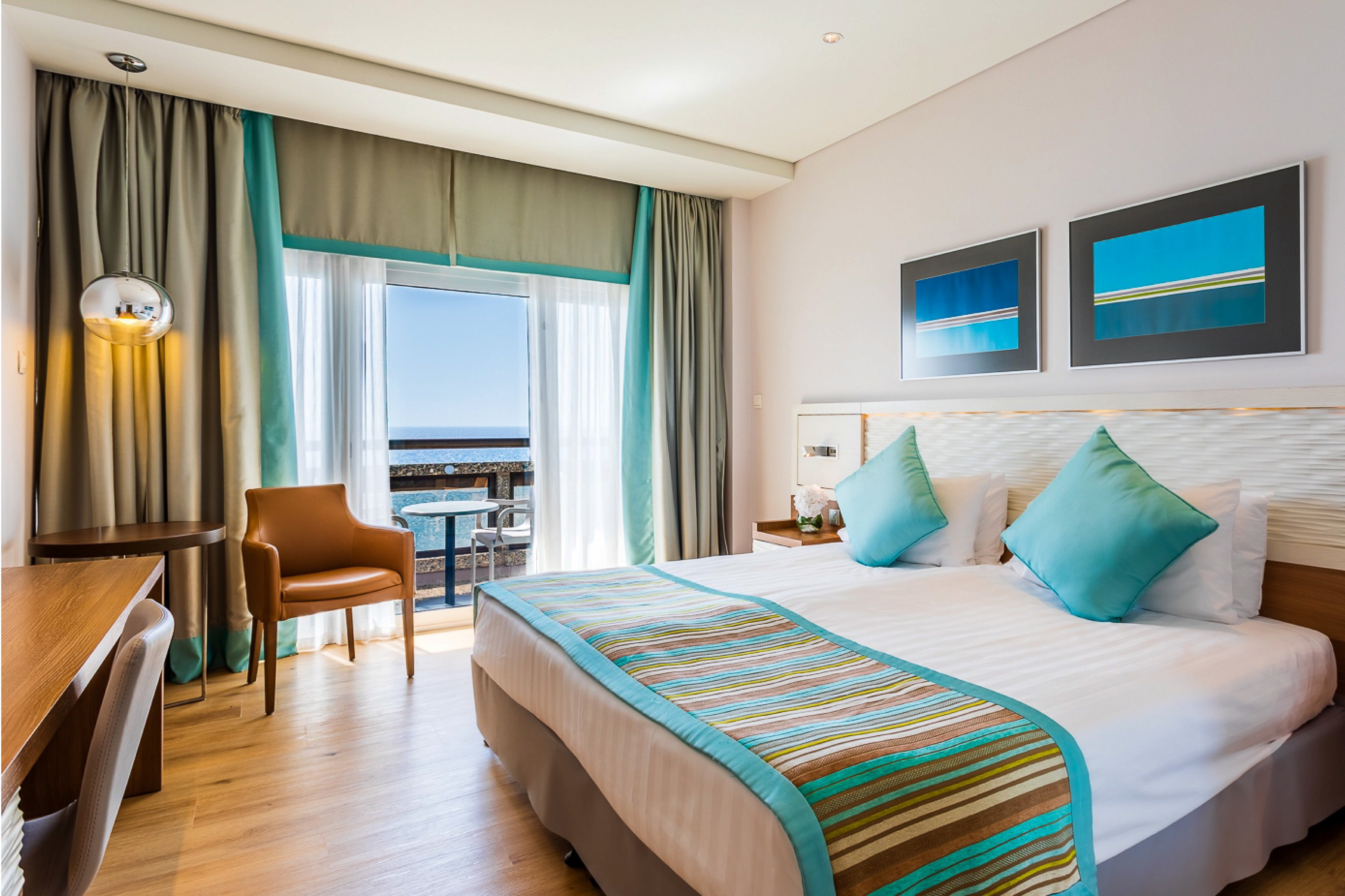 Crowne Plaza Limassol.