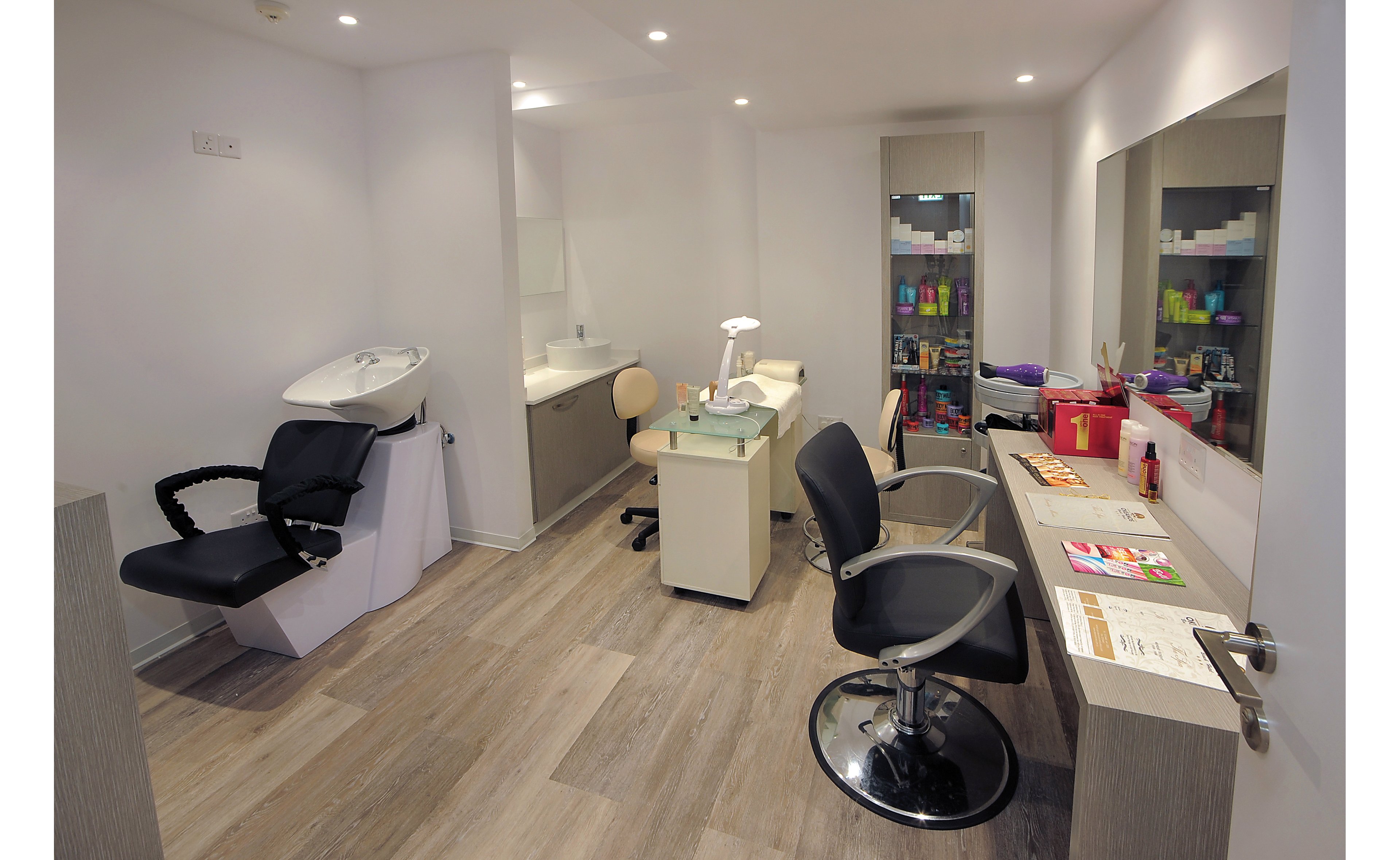 Okeanos Beach Boutique Hotel