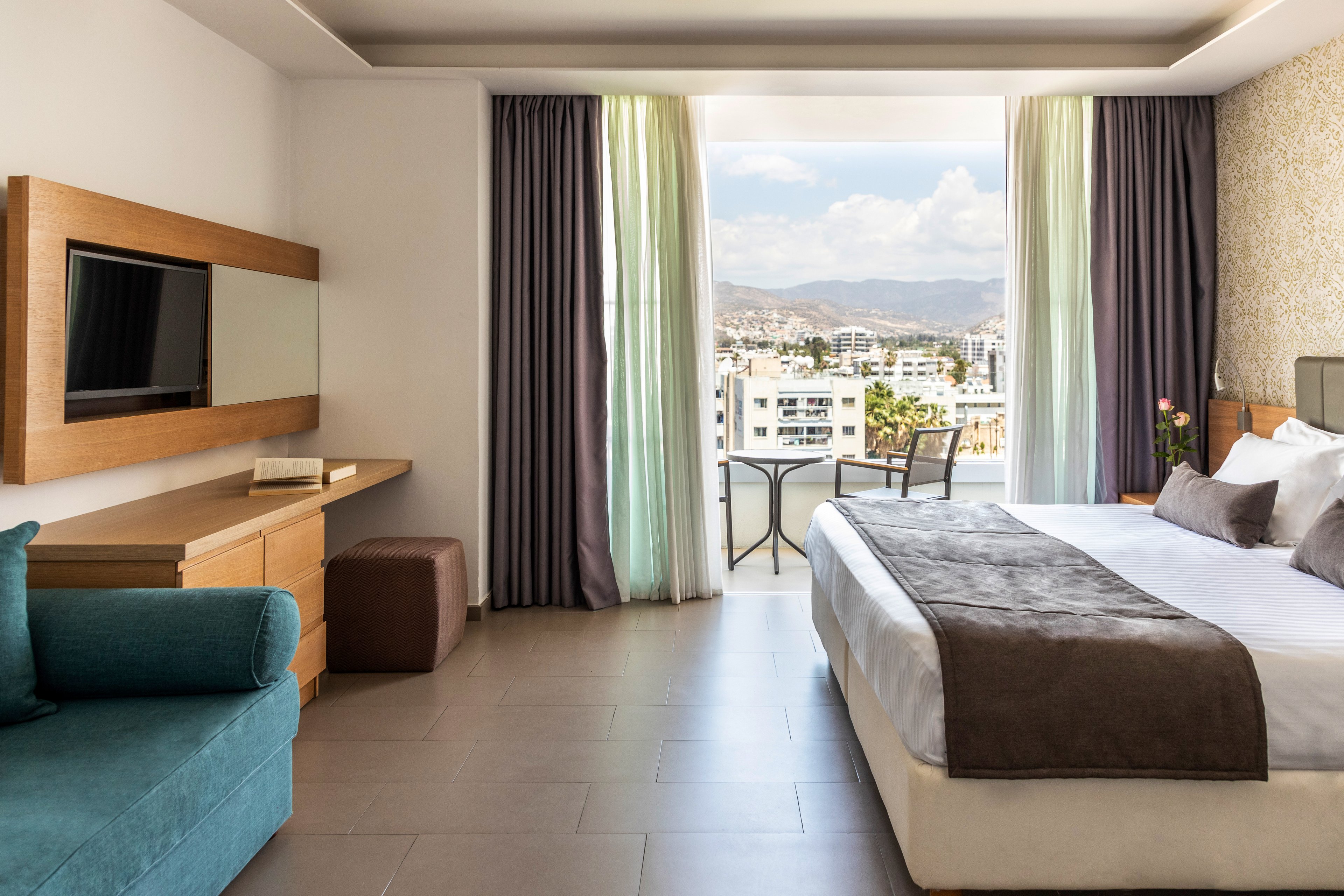 Royal Apollonia by Louis Hotels.