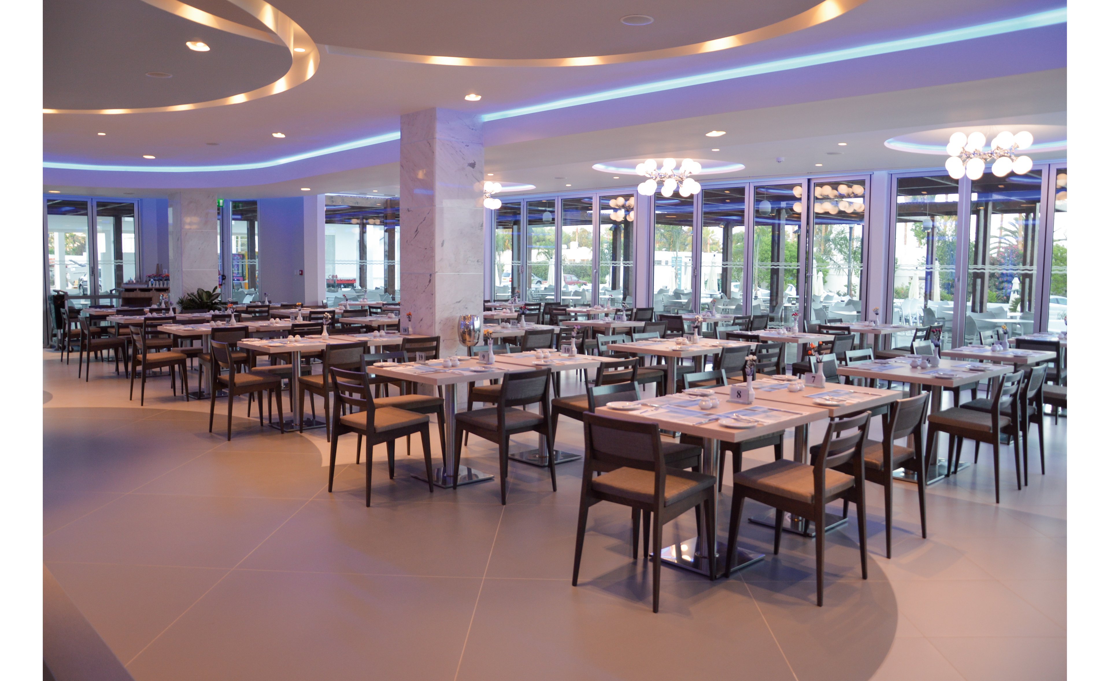 Vassos Nissi Plage Hotel