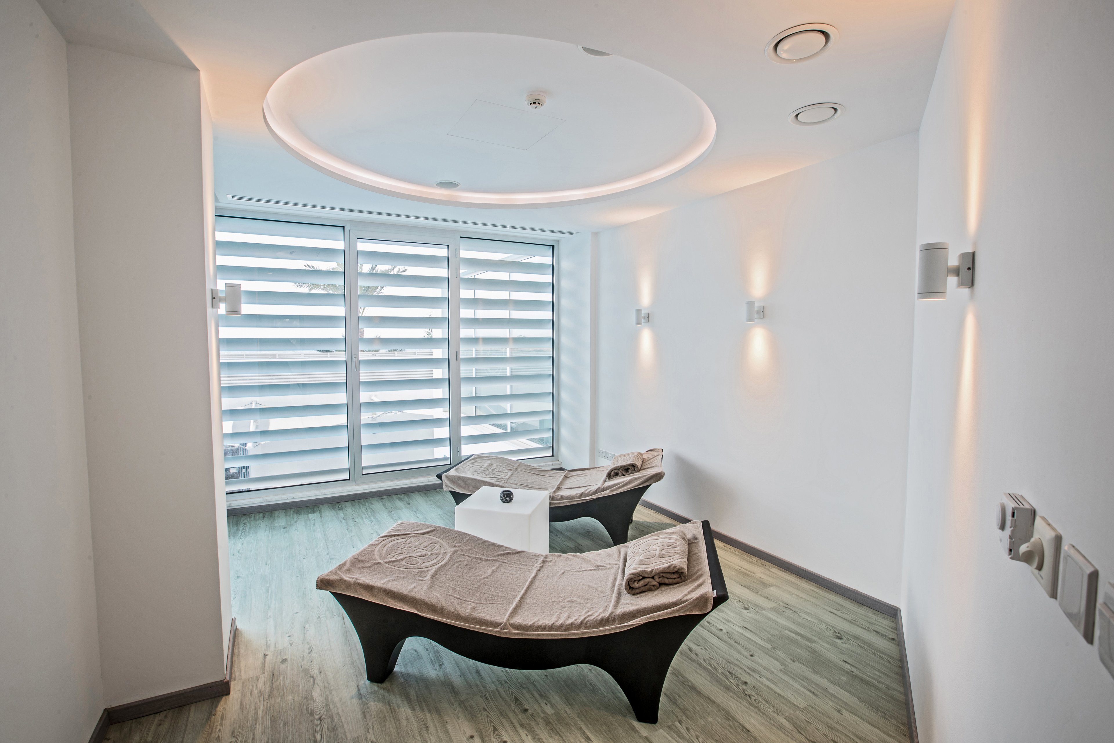 Vassos Nissi Plage Hotel