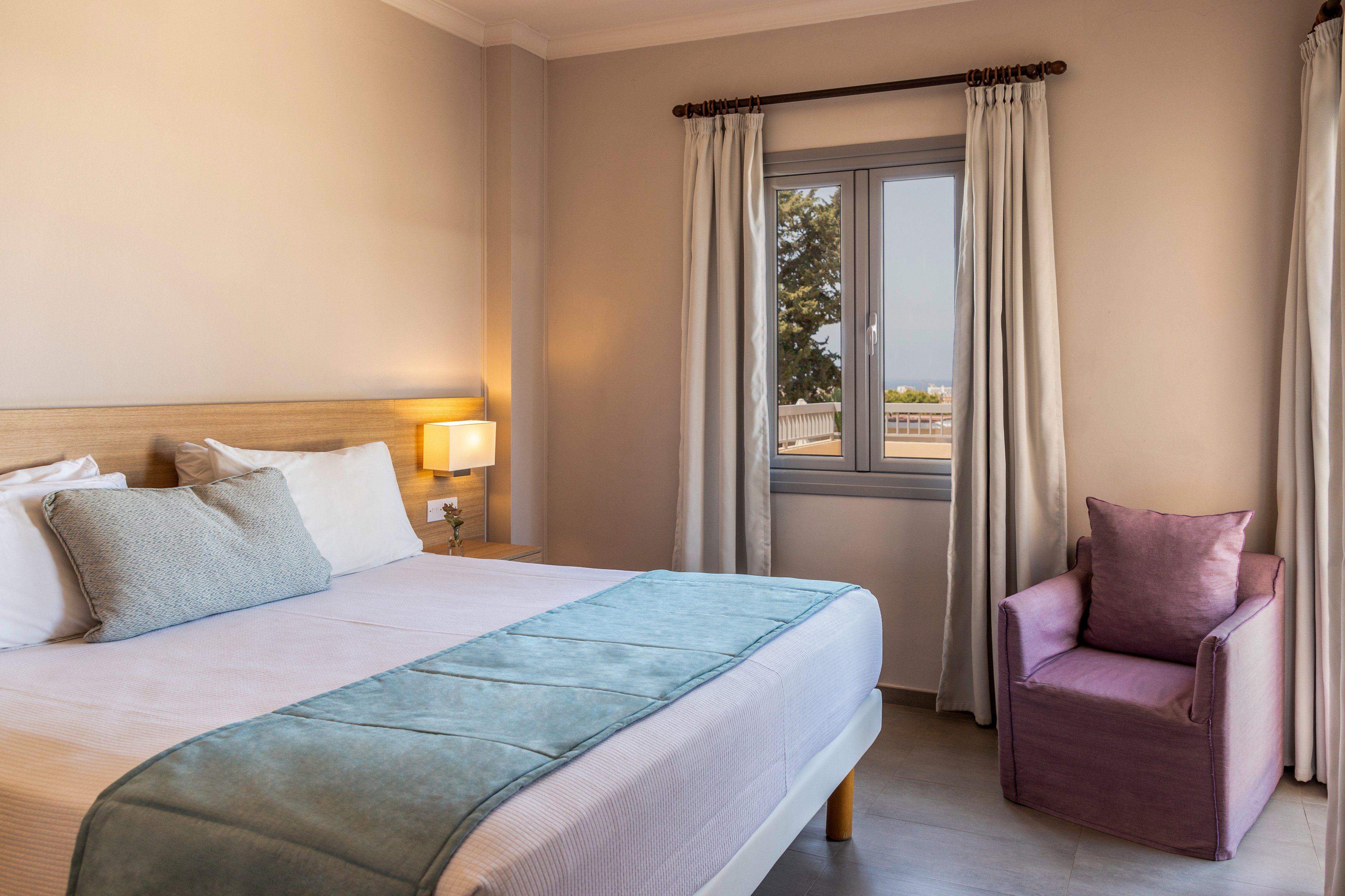 Louis St. Elias Resort