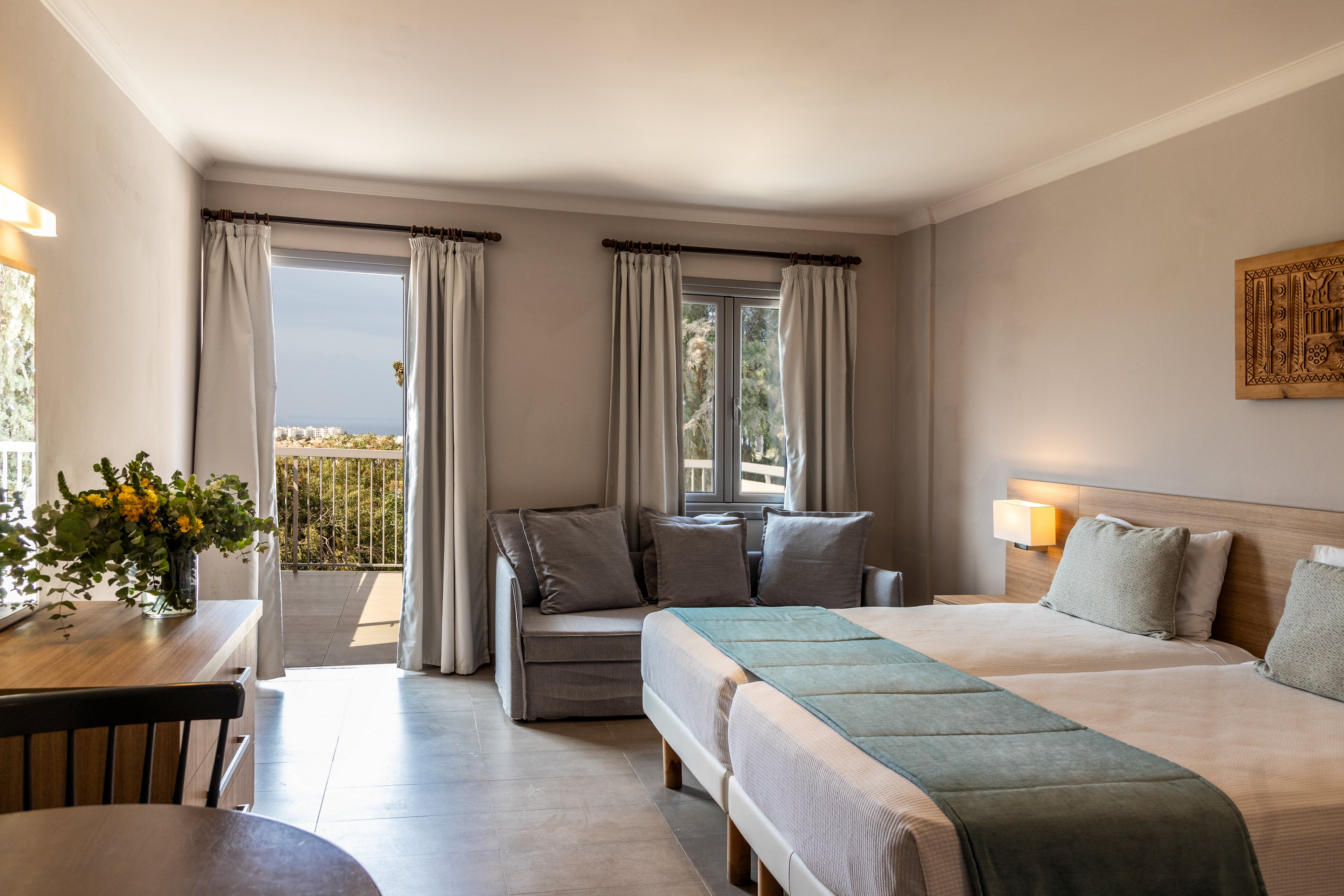 Louis St. Elias Resort