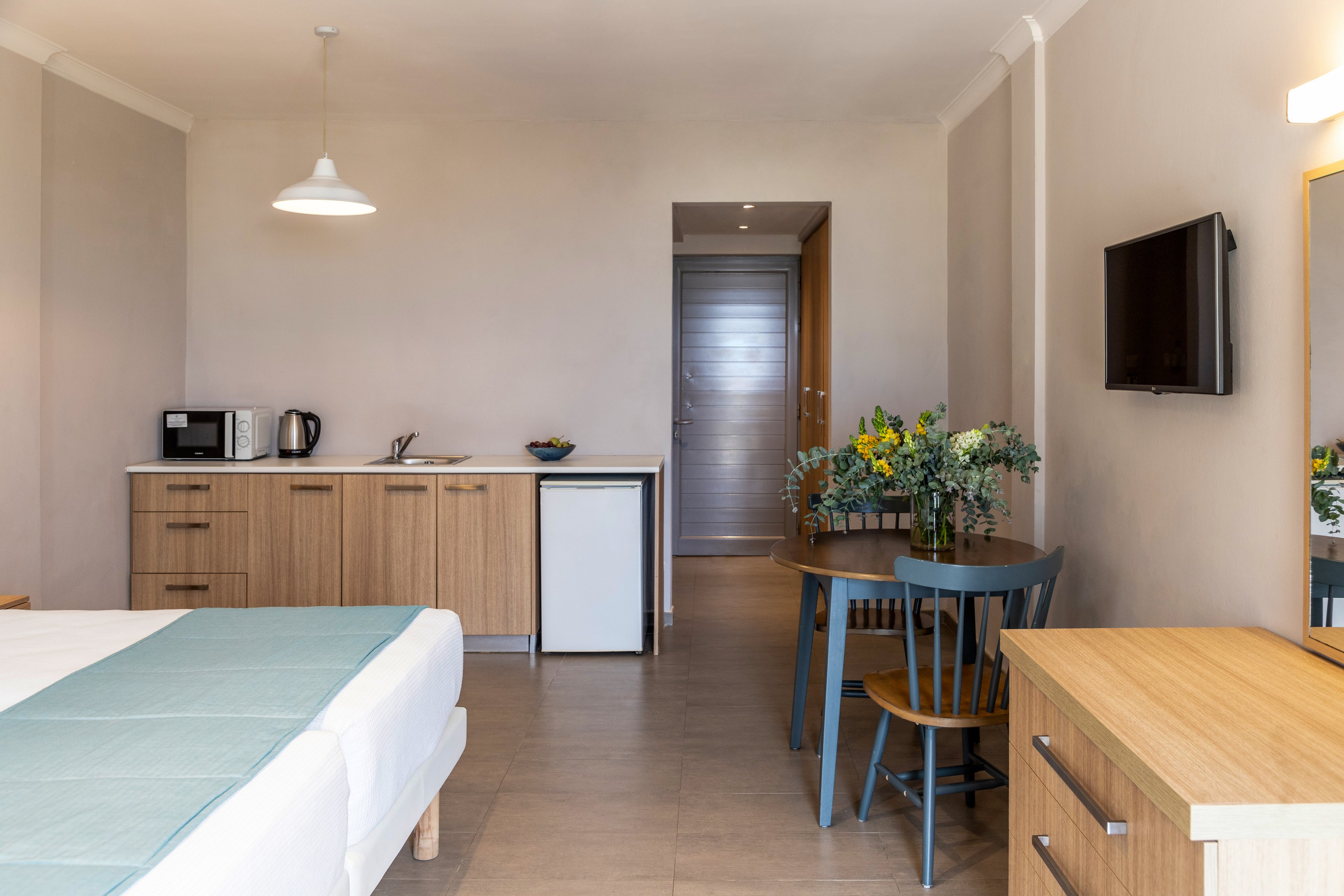 Louis St. Elias Resort