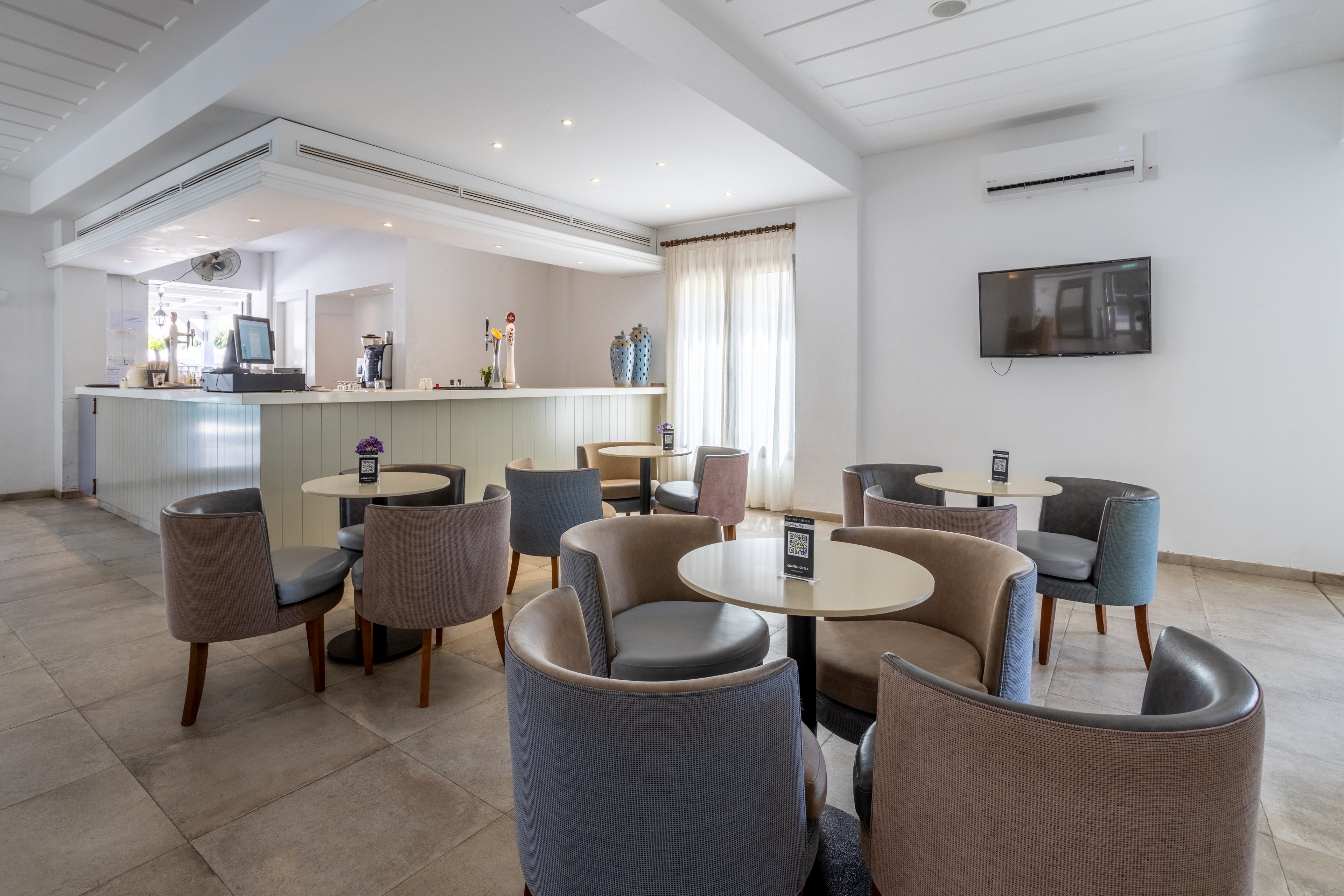 Louis St. Elias Resort