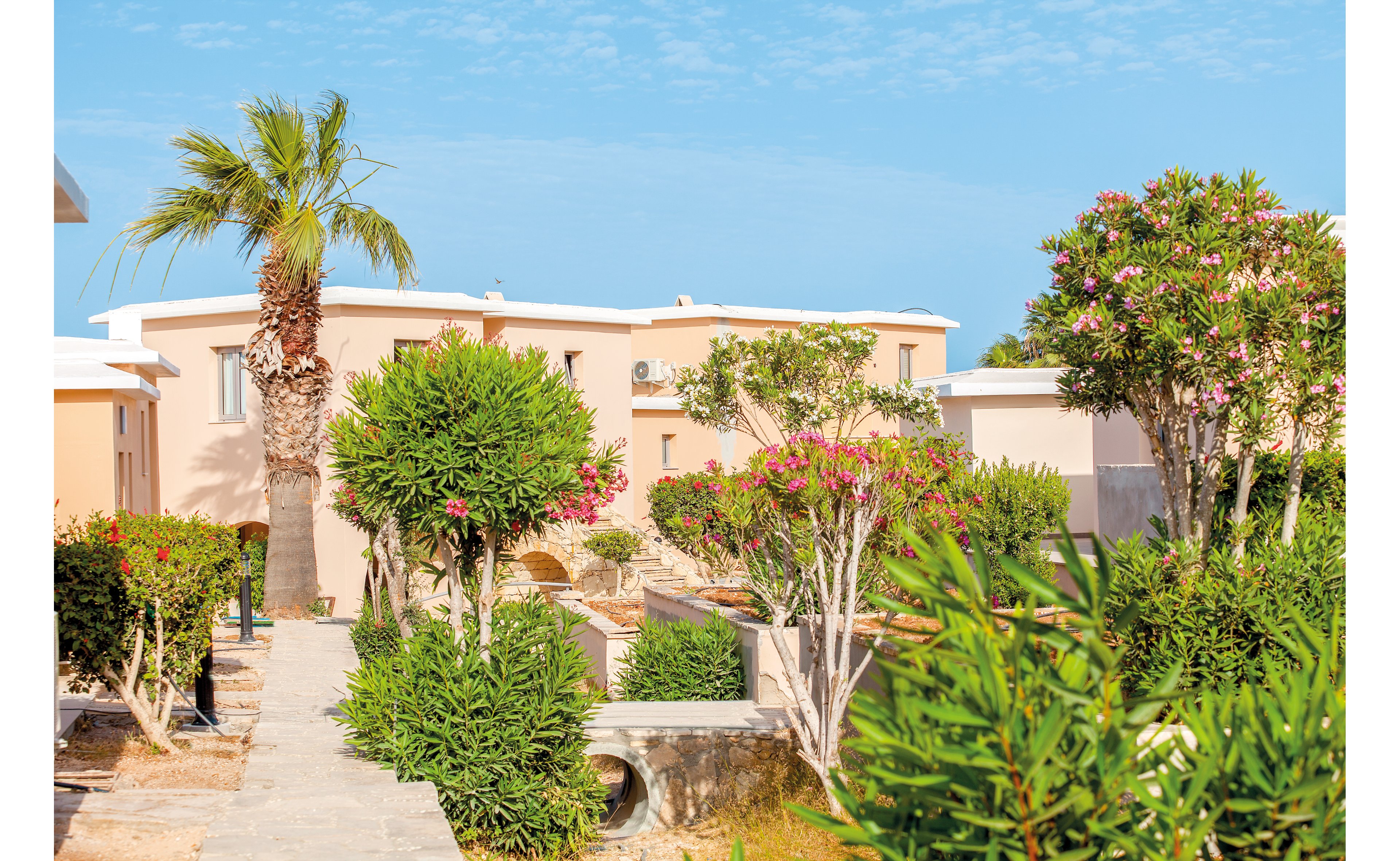 Louis St. Elias Resort