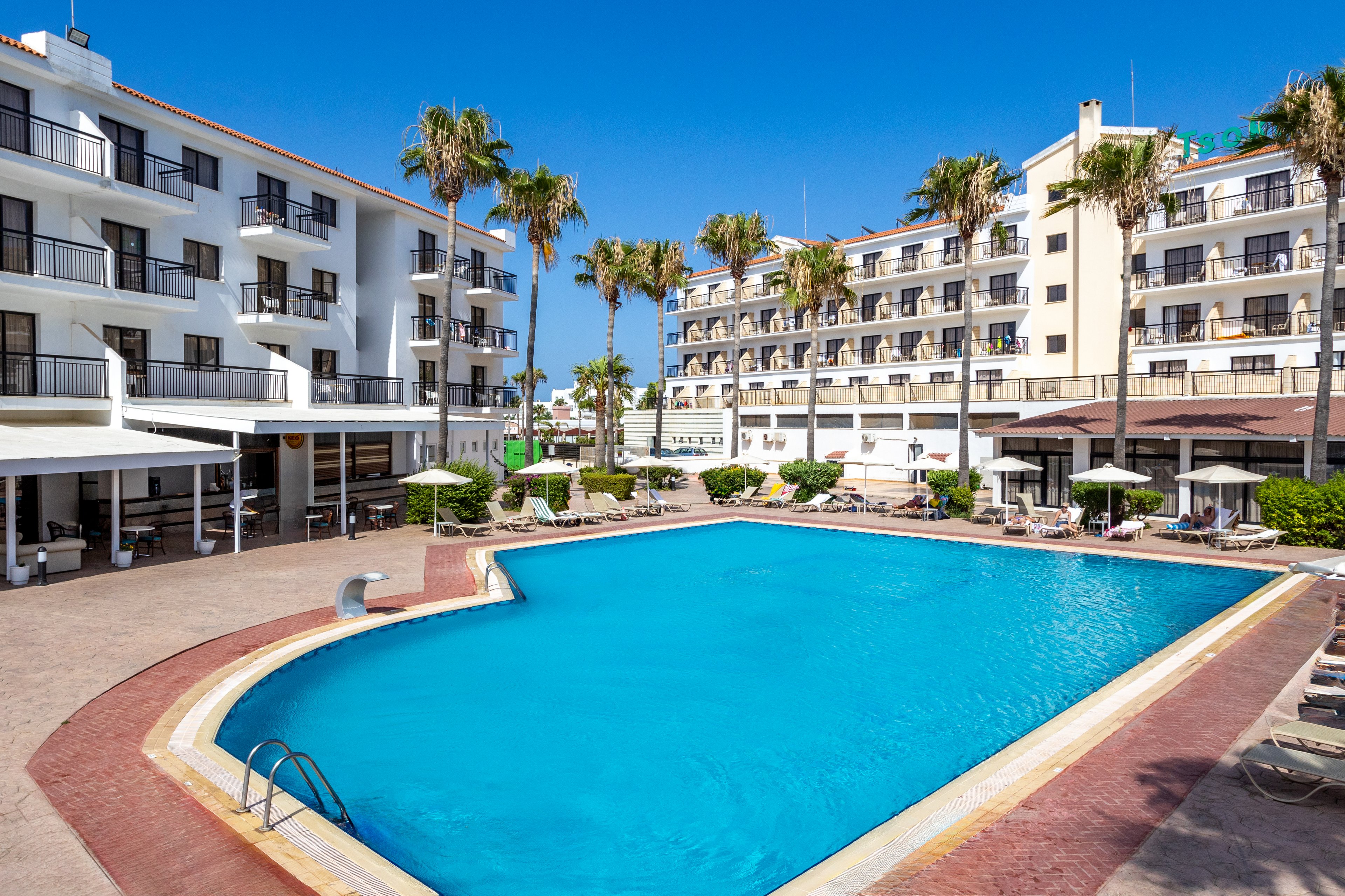 Tsokkos Gardens Apartments